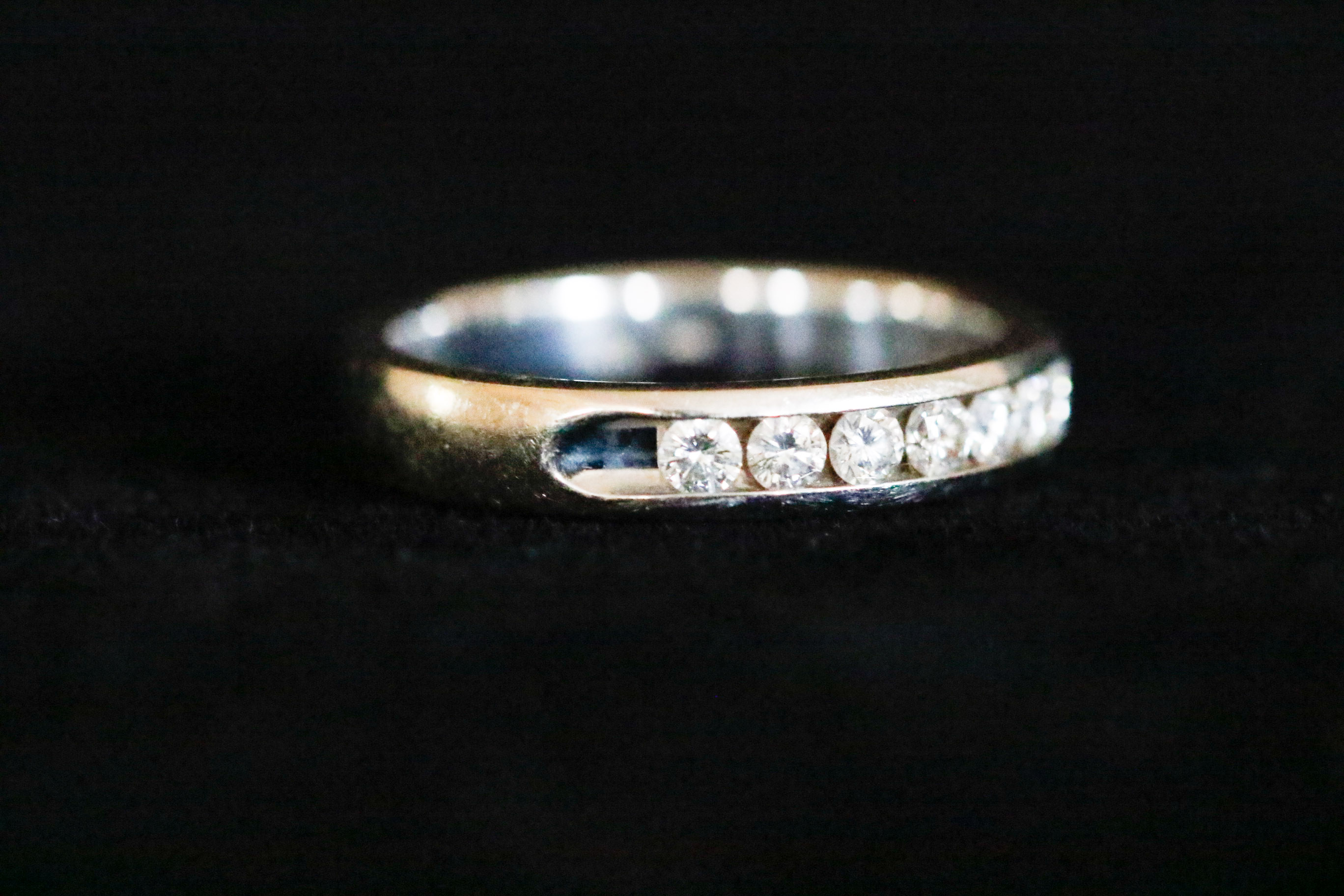 14K White Gold and Diamond Band