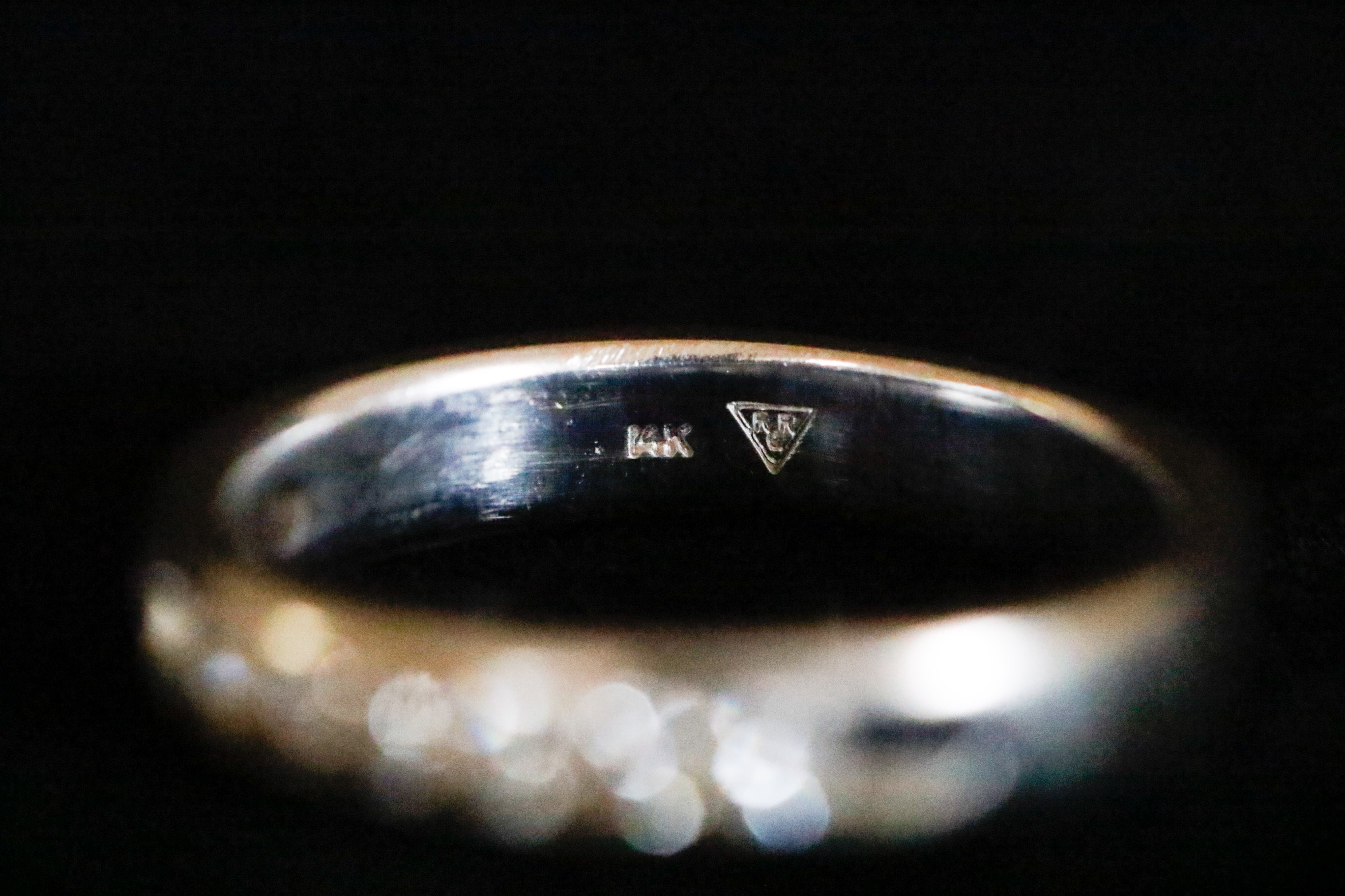14K White Gold and Diamond Band