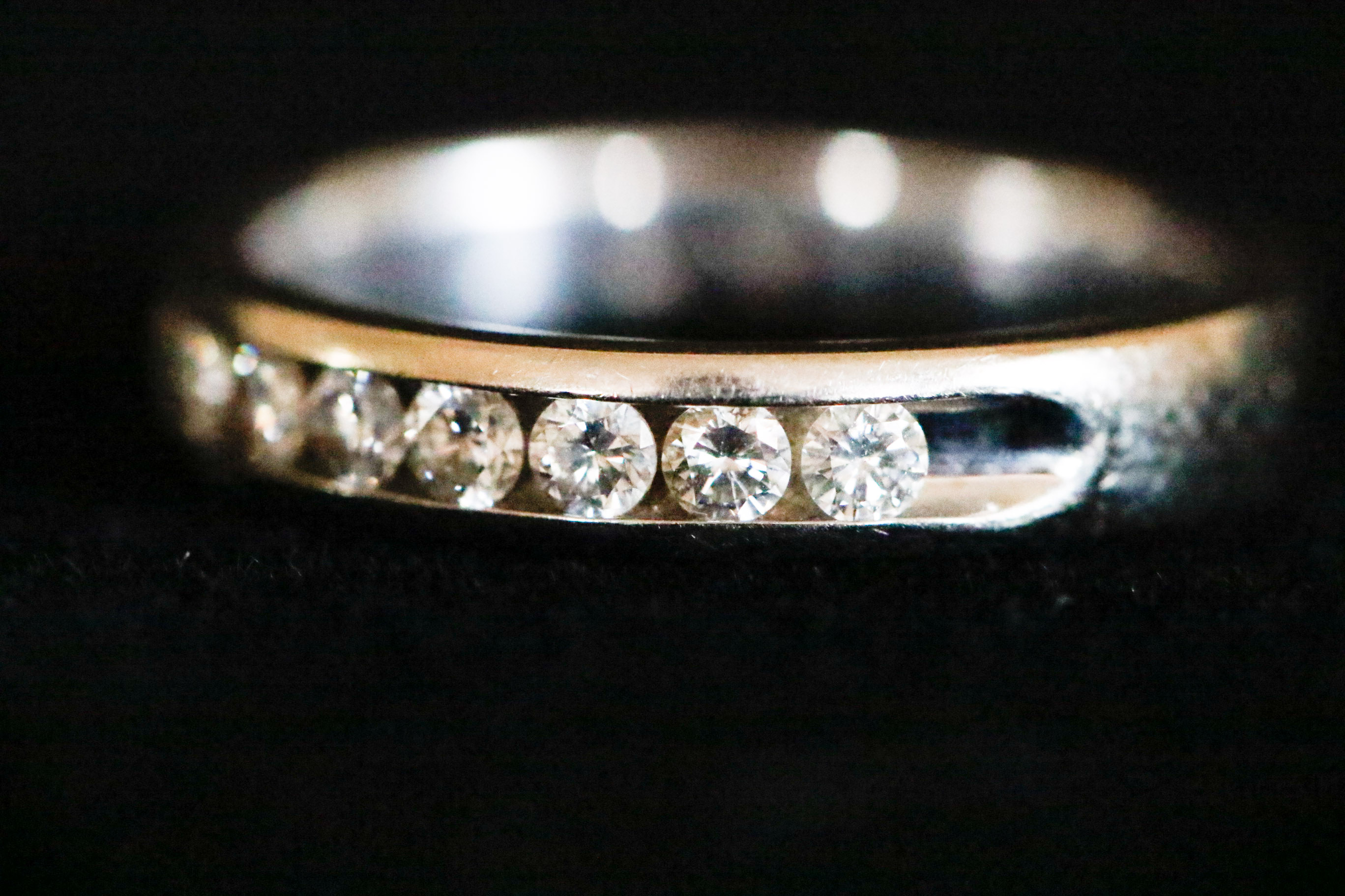 14K White Gold and Diamond Band