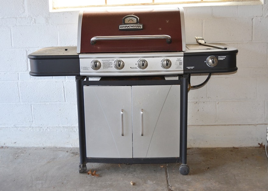 Brinkmann Four Burner Gas Grill, Model #810-9422 S