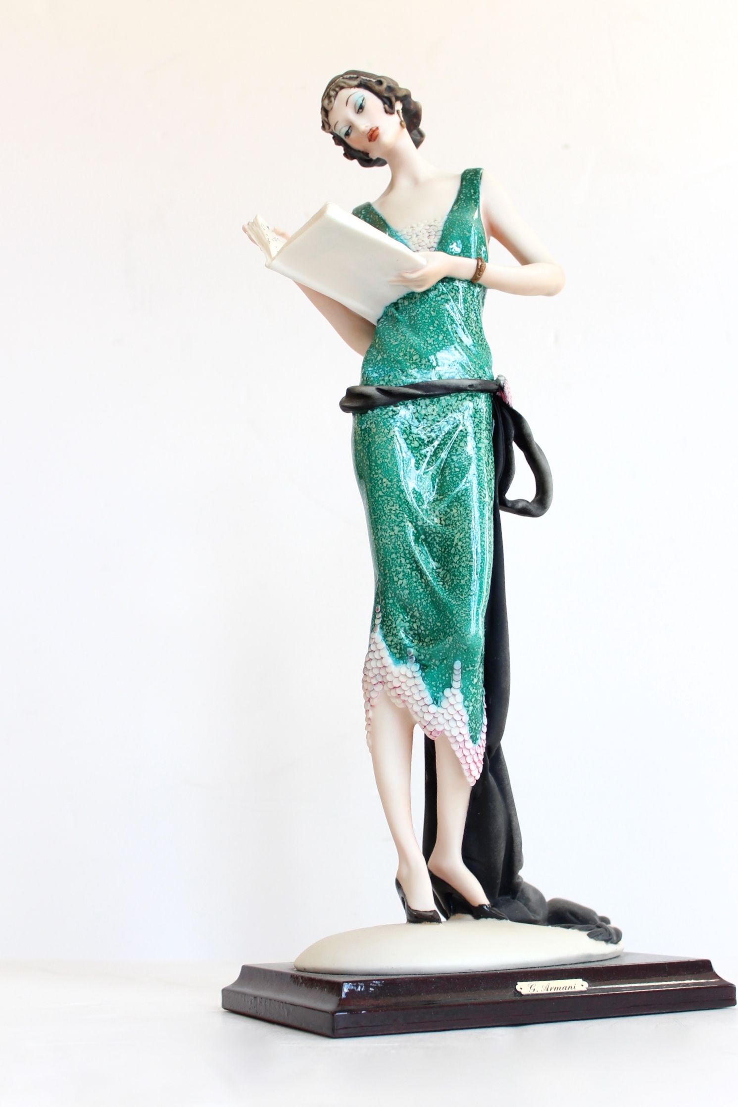 1920s-Inspired Giuseppe Armani Figurine