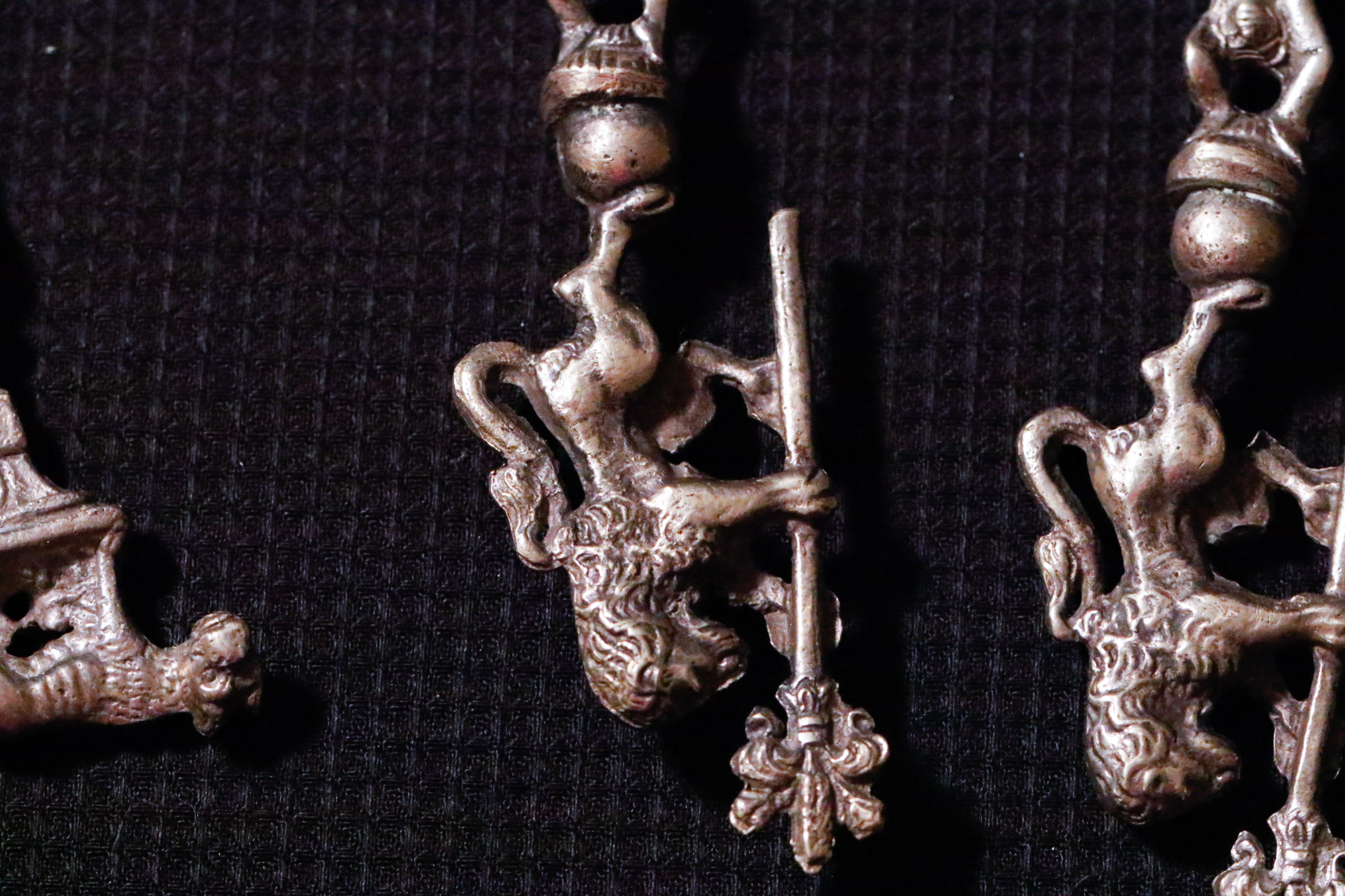 Montagnani Italian Figural 10-Piece Utensil Set