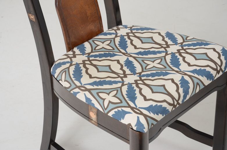 Broyhill "Ming Dynasty" Dining Table and Six Chairs