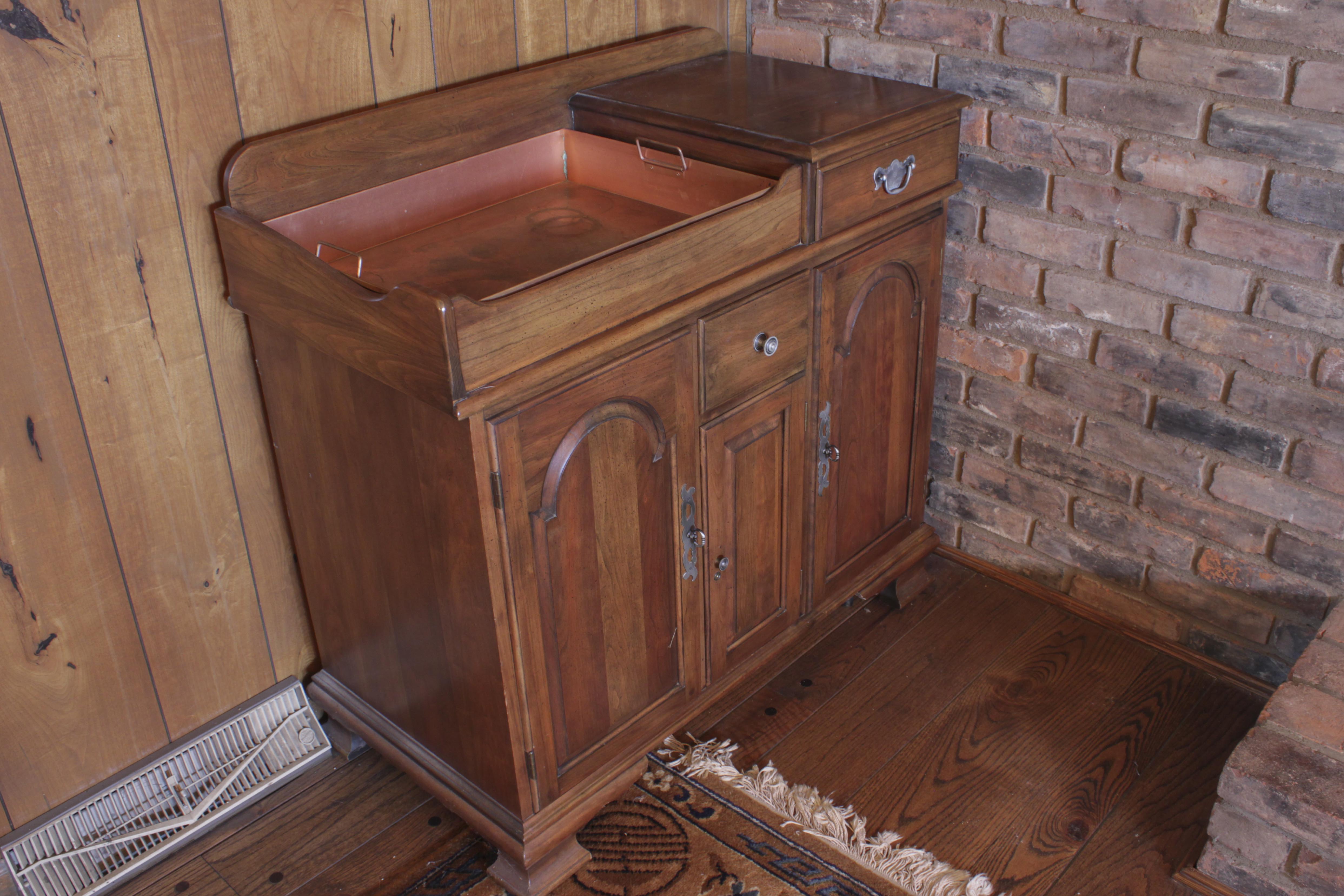 Pennsylvania House Dry Bar Server