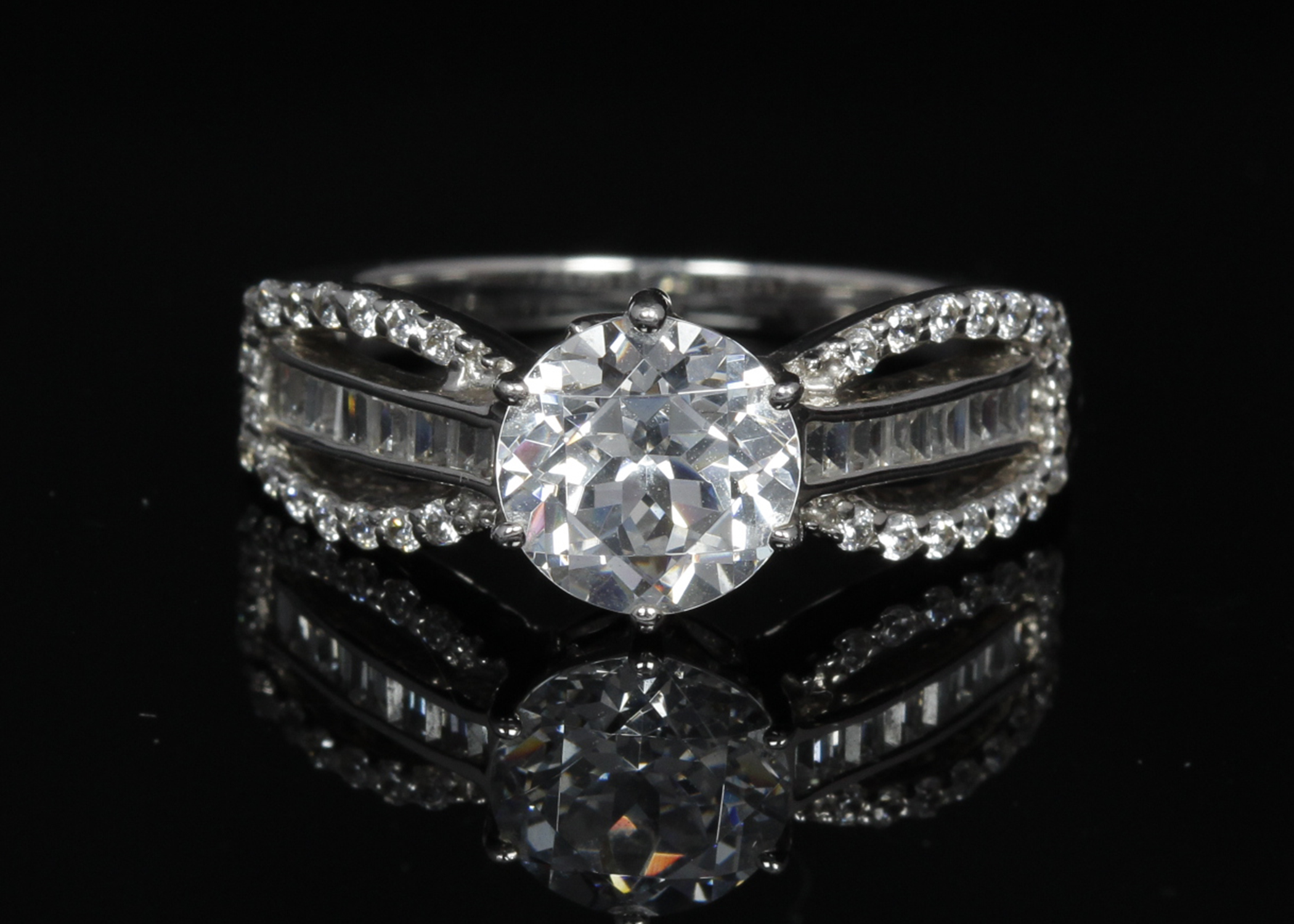 Sterling Silver Cubic Zirconia Ring