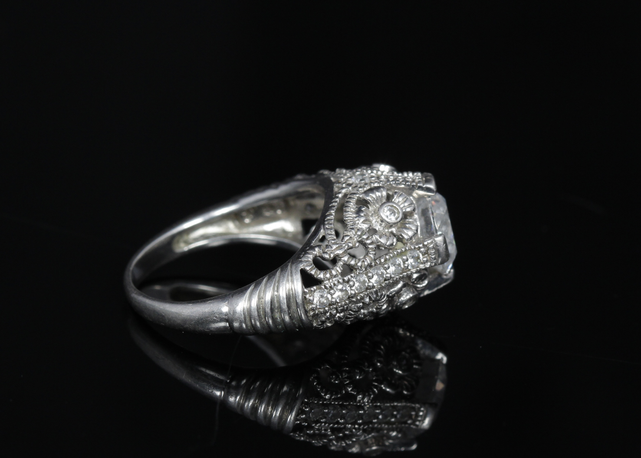 Vintage Style Sterling Silver Cubic Zirconia Ring