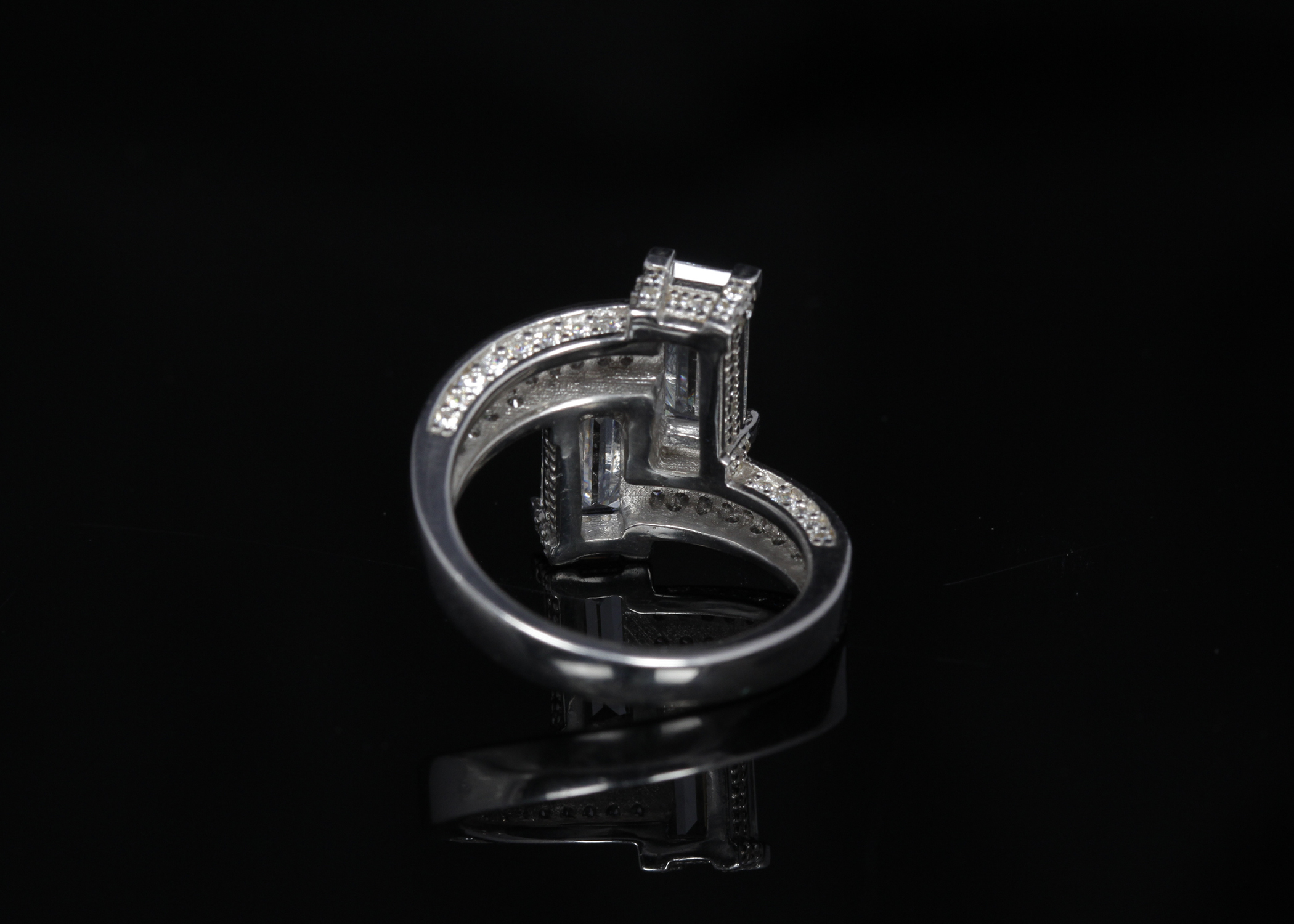 Sterling Silver Cubic Zirconia Ring