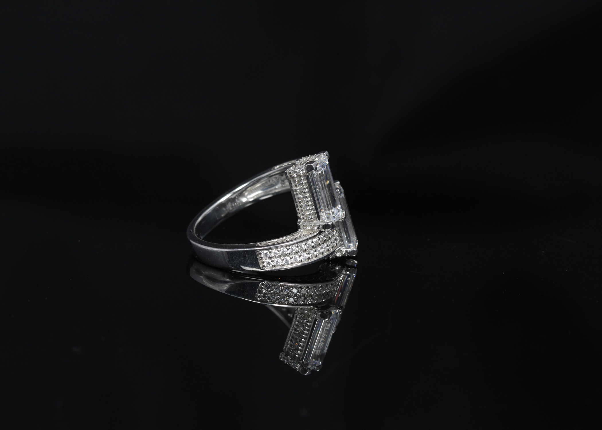 Sterling Silver Cubic Zirconia Ring