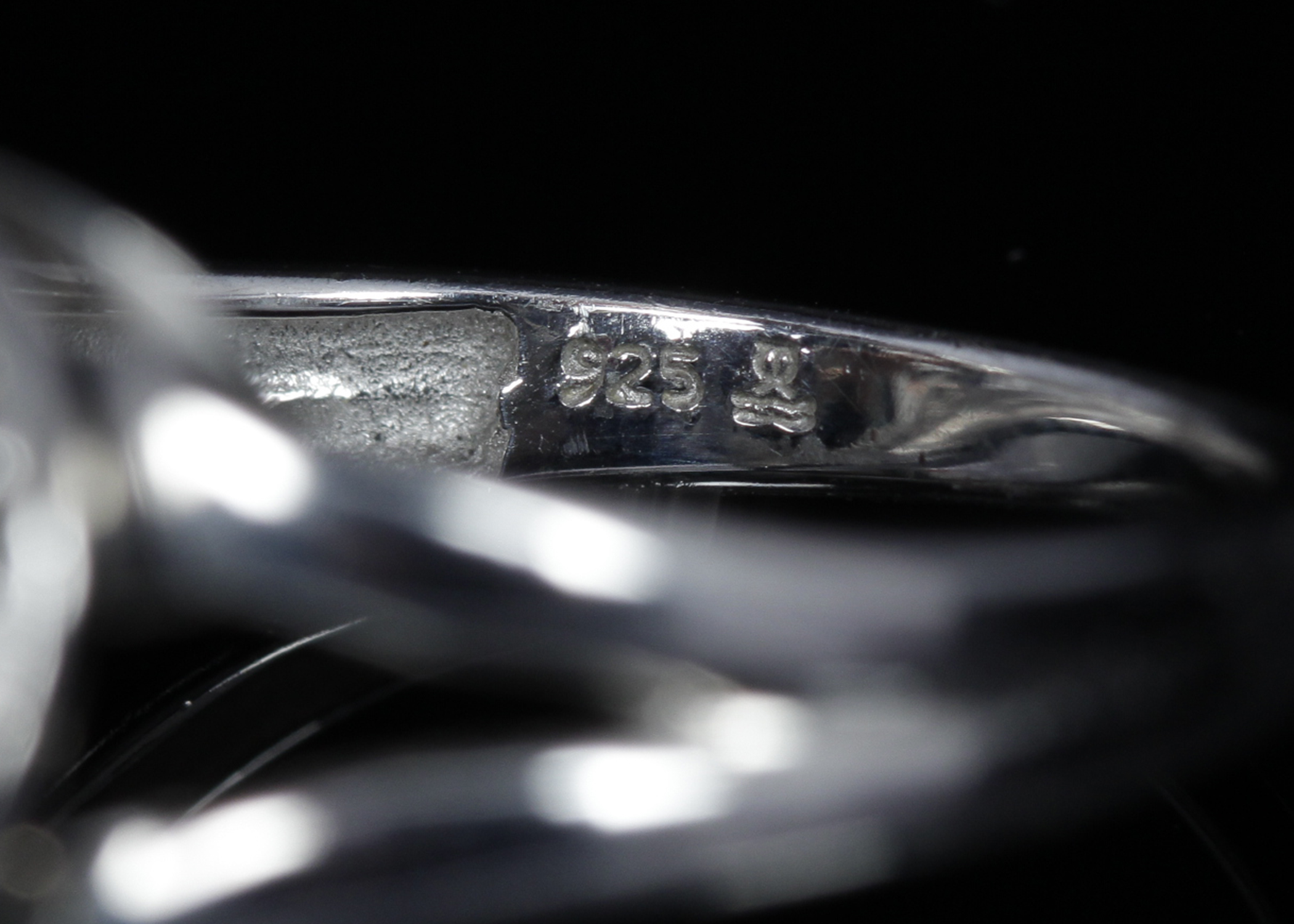 Sterling Silver Diamond "Mom" Ring