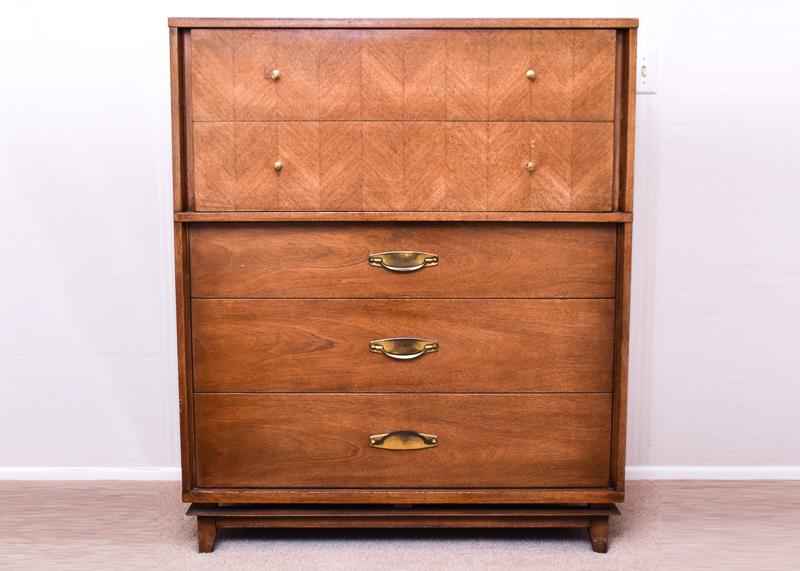 Kent Coffey The Signet Chest of Drawers