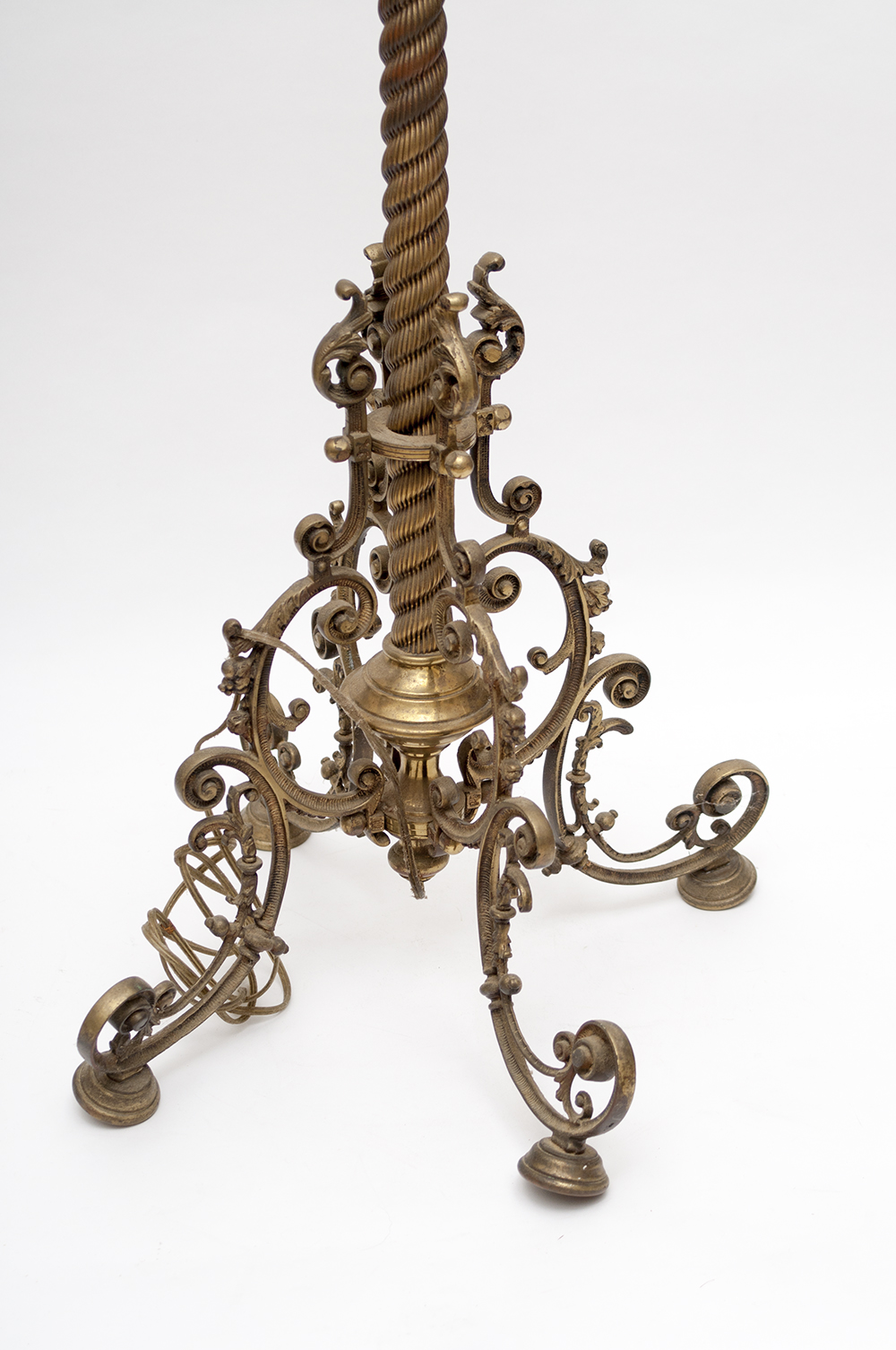 Antique Victorian R. Hollings & Company Brass Piano/Floor Lamp