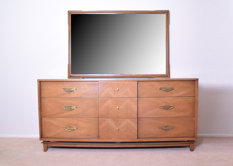 Kent Coffey Signet Dresser with Mirror