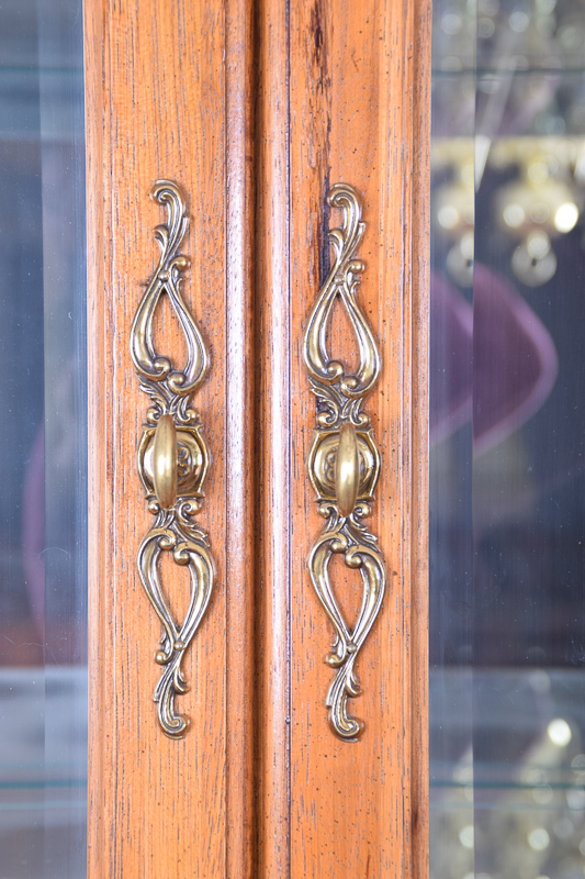 Thomasville Oak China Display Cabinet