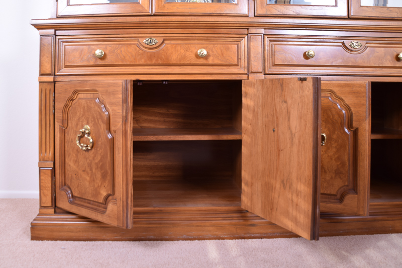 Thomasville Oak China Display Cabinet