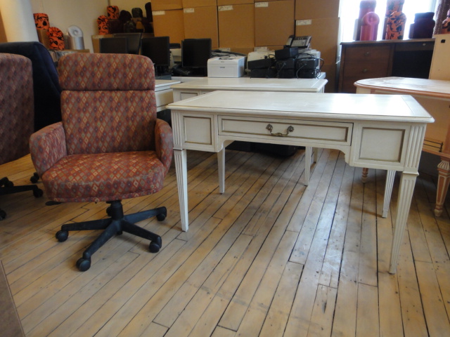 Vintage Drexel Heritage Provincial Style Desk Plus Office Chair