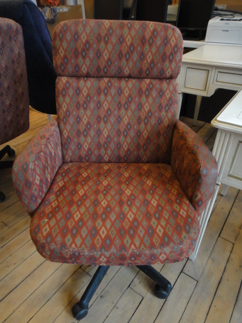 Vintage Drexel Heritage Provincial Style Desk Plus Office Chair