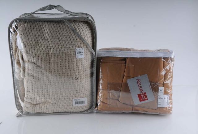 Bedding and Blanket Collection