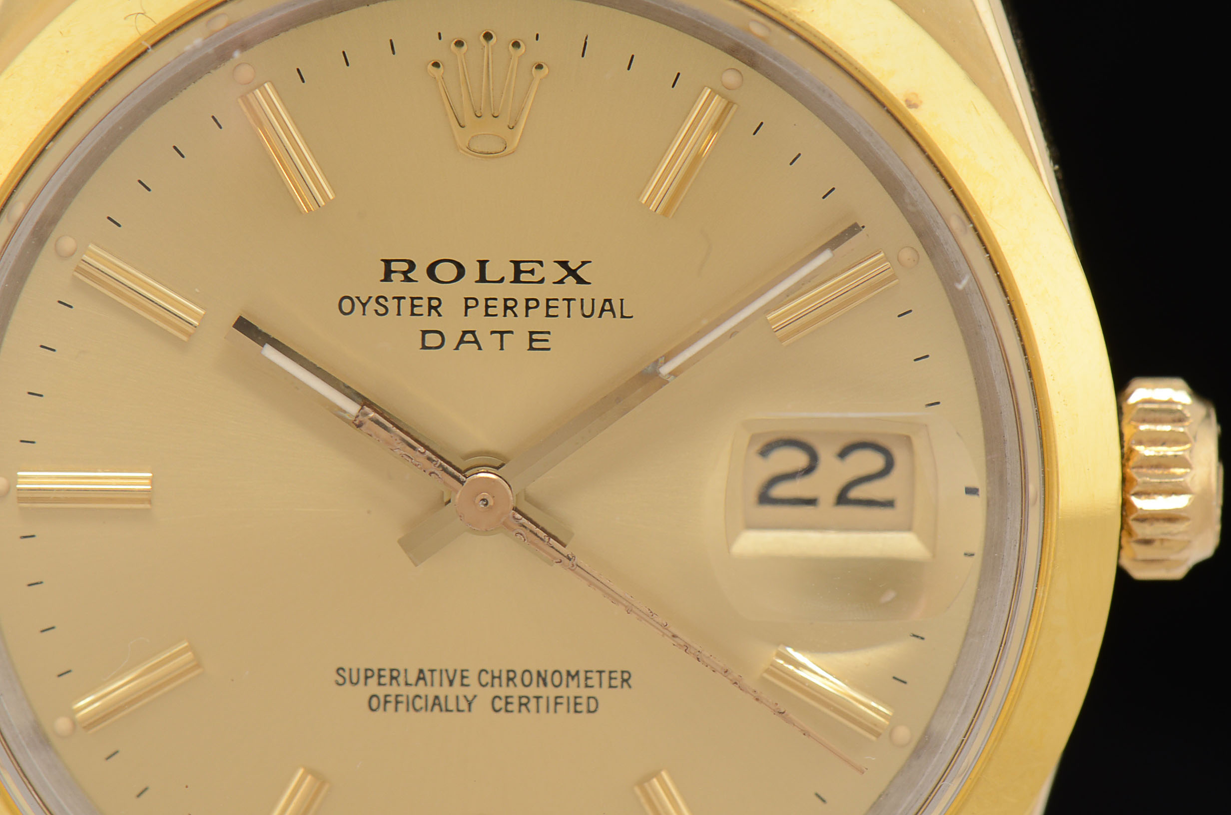 Rolex Perpetual Date Gold Shell/Plated Steel 15505 34mm Watch