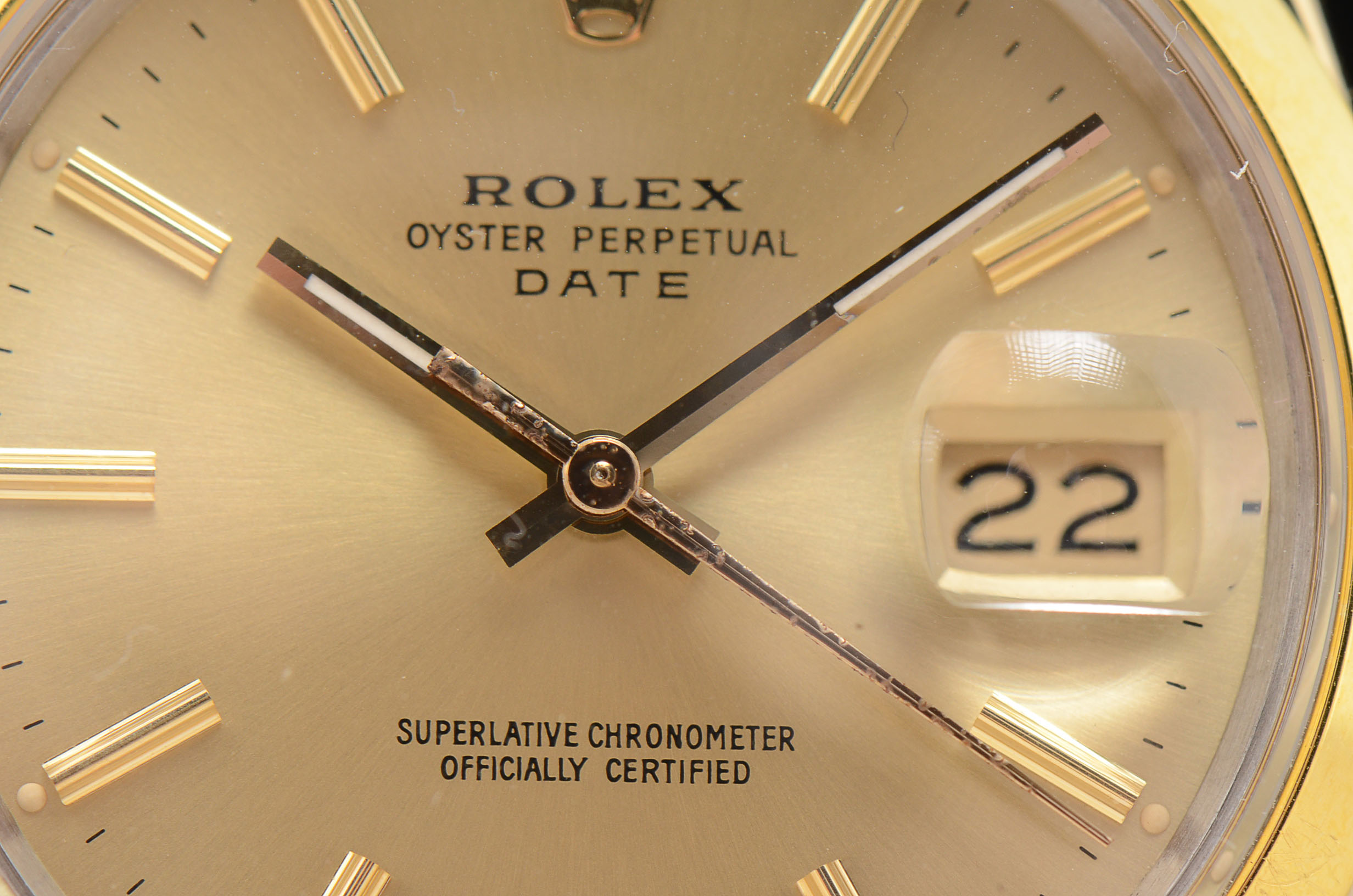 Rolex Perpetual Date Gold Shell/Plated Steel 15505 34mm Watch
