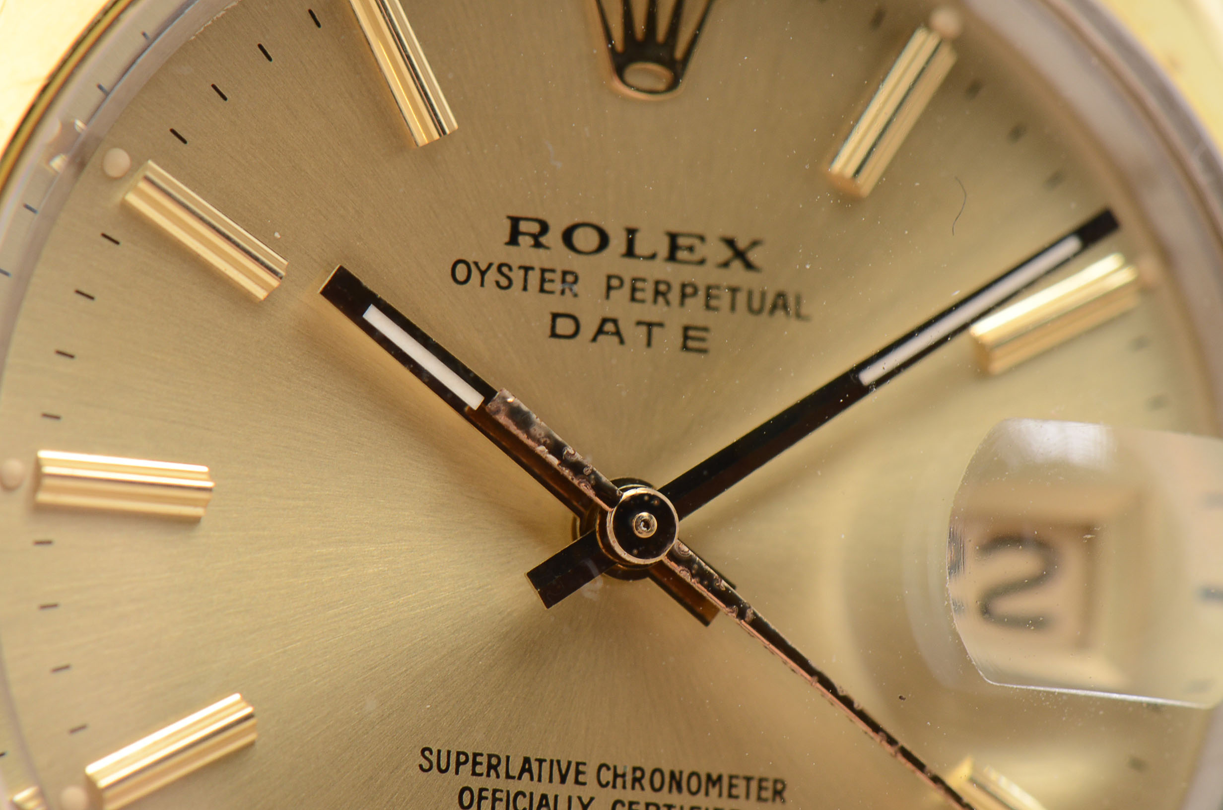 Rolex Perpetual Date Gold Shell/Plated Steel 15505 34mm Watch