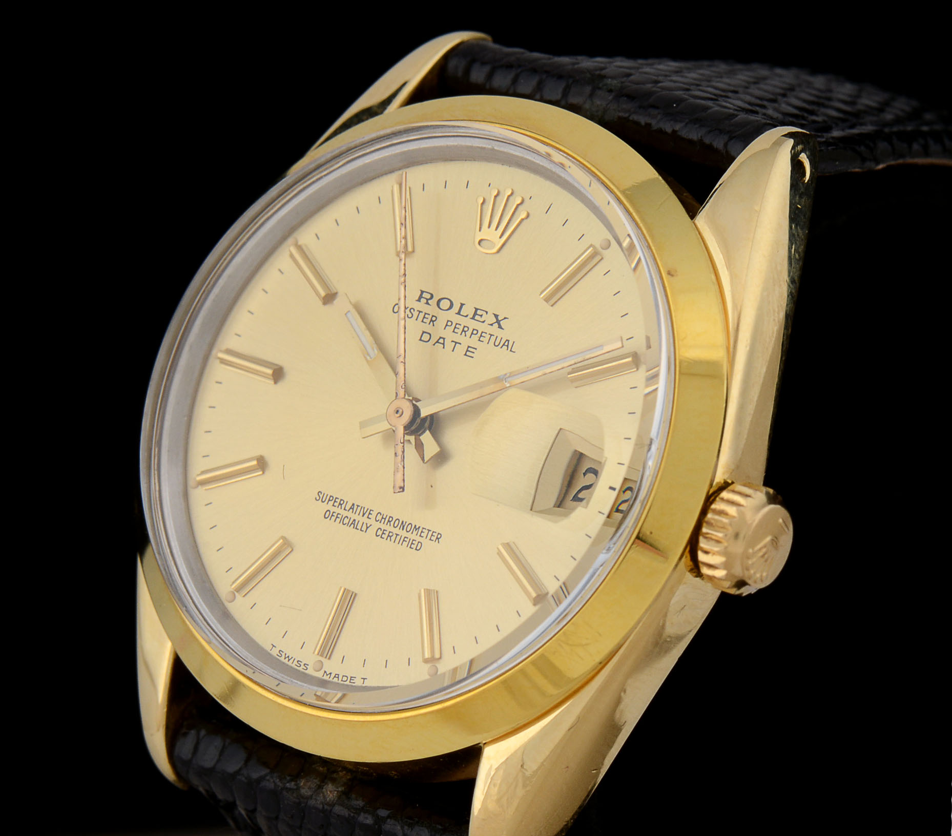 Rolex Perpetual Date Gold Shell/Plated Steel 15505 34mm Watch