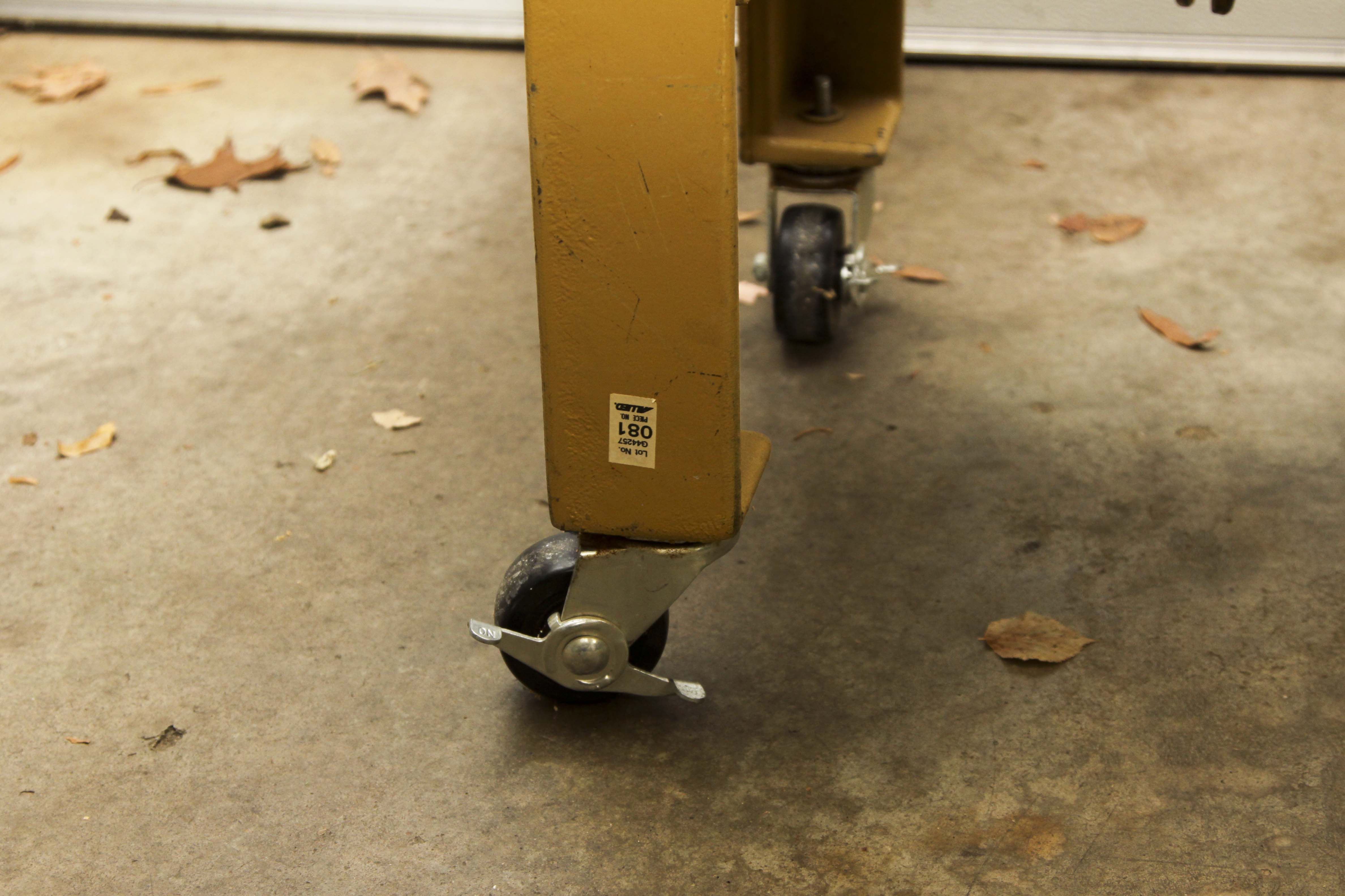 Powermatic 220-Volt Wood Lathe Model 3520