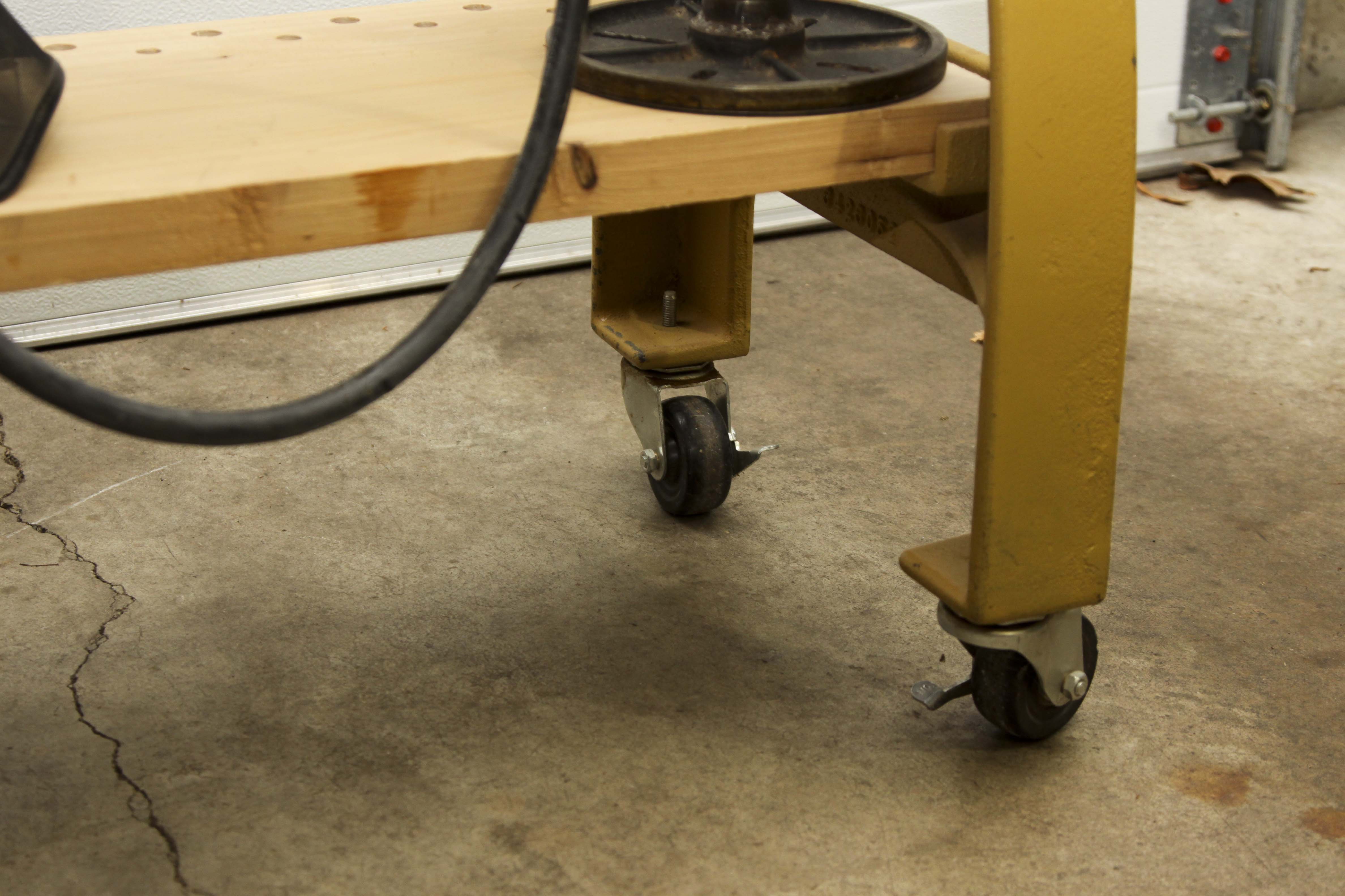 Powermatic 220-Volt Wood Lathe Model 3520