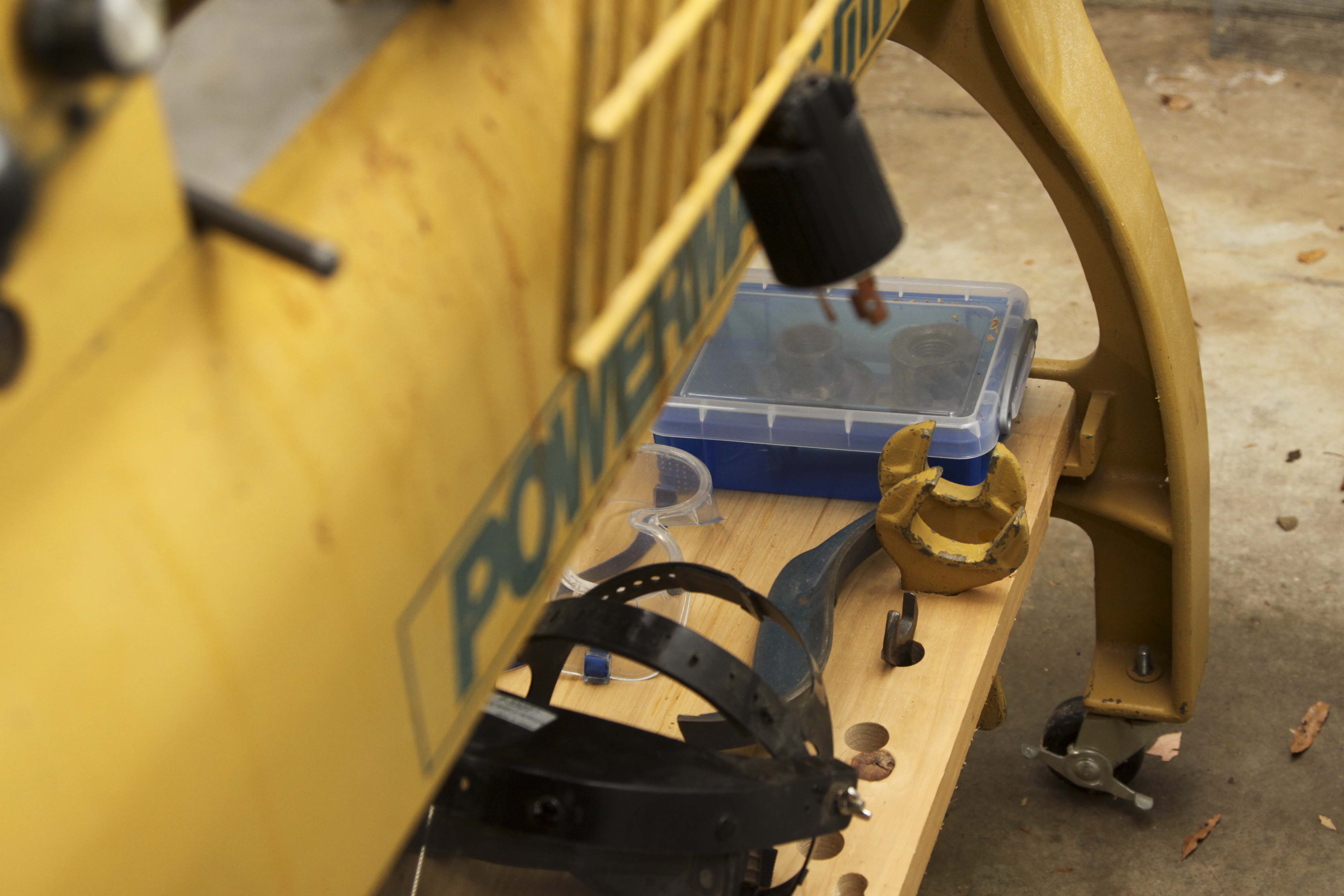 Powermatic 220-Volt Wood Lathe Model 3520