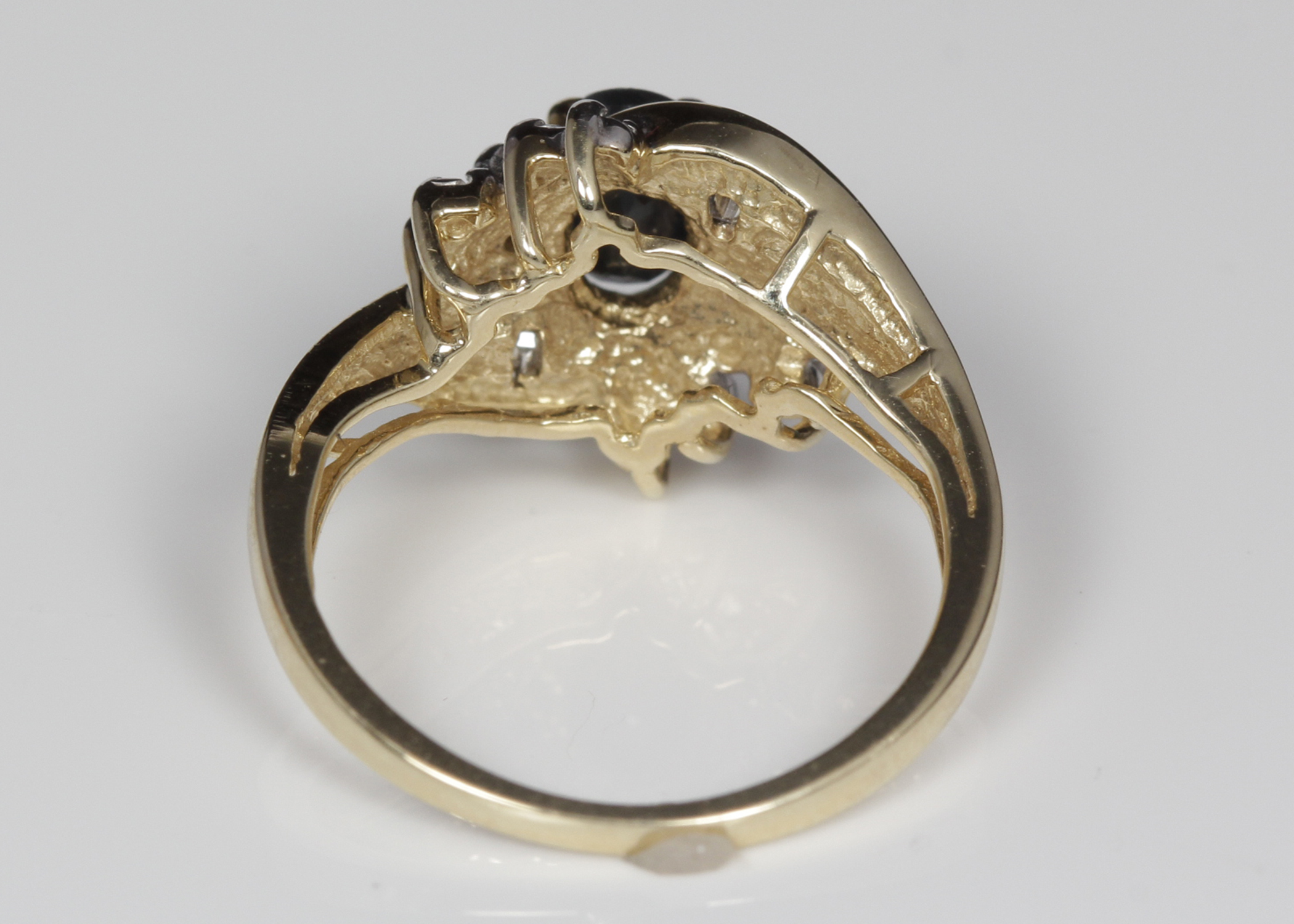 10K Yellow Gold Diamond Sapphire Ring