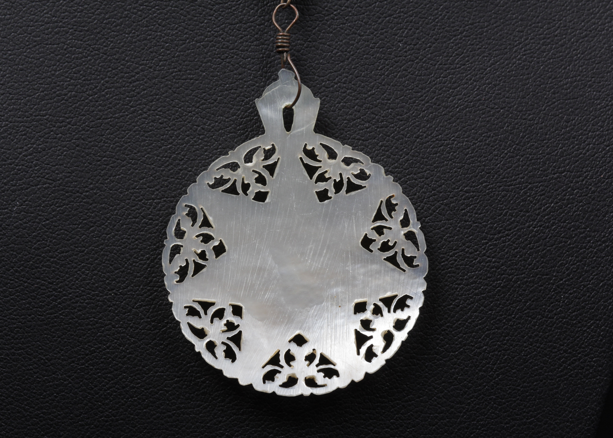 Vintage Mother of Pearl Necklace