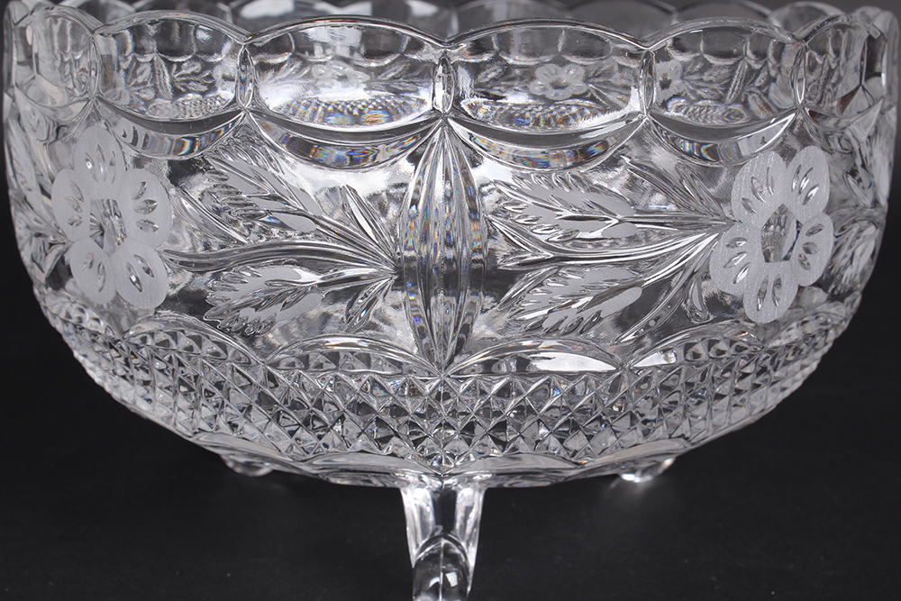 Tri Scroll Foot Crystal Bowl