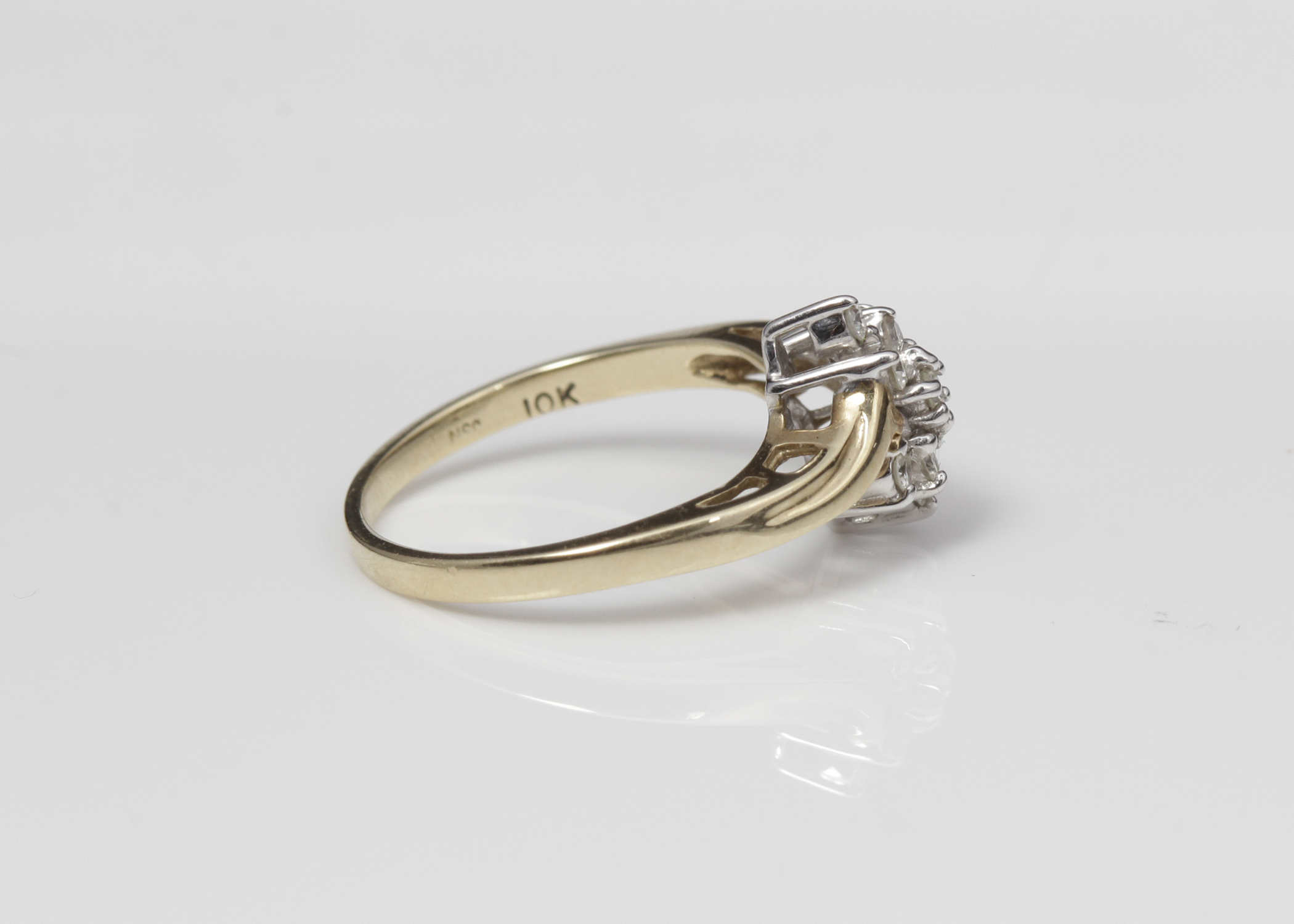 10K Yellow Gold Diamond Ring