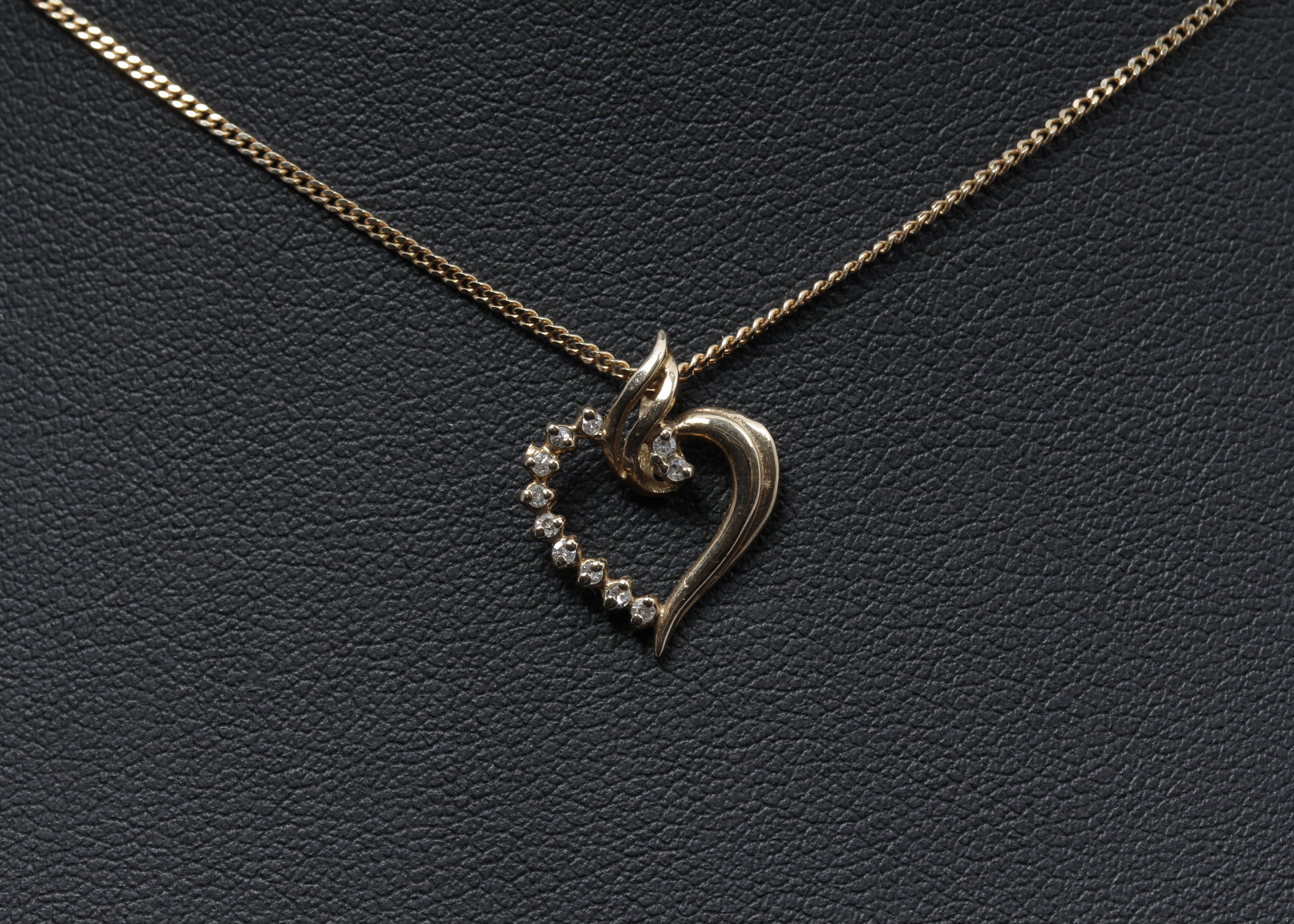 10K Yellow Gold Diamond Heart Necklace