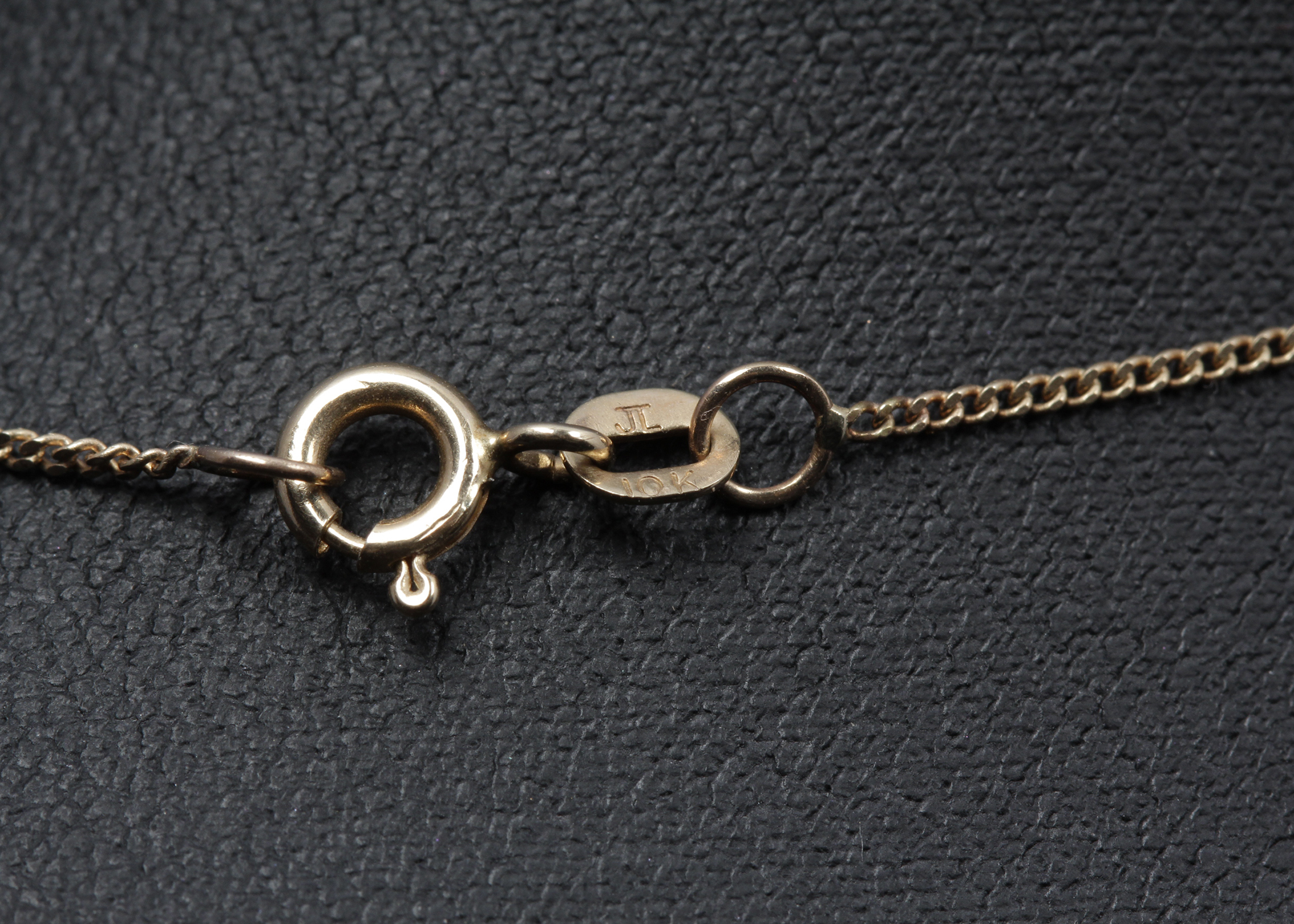 10K Yellow Gold Diamond Heart Necklace