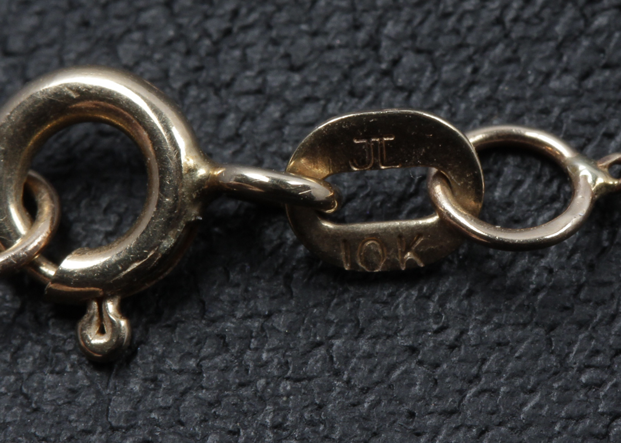 10K Yellow Gold Diamond Heart Necklace