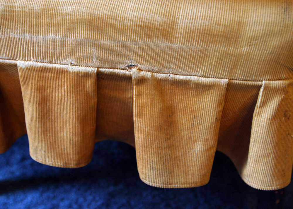 Early American Windsor Style Arm Chair