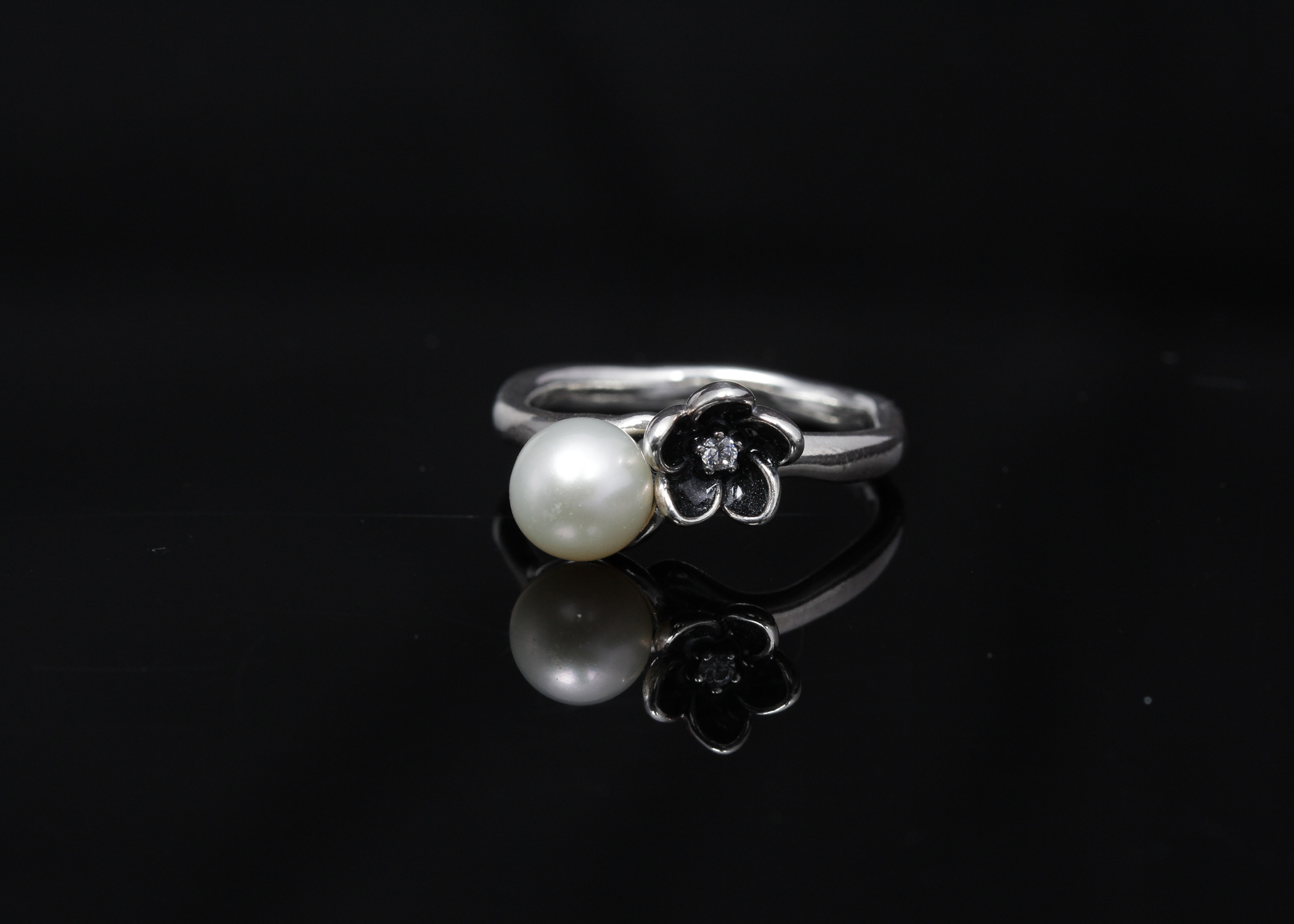 PANDORA Sterling Silver "Mystical Floral" Pearl Ring