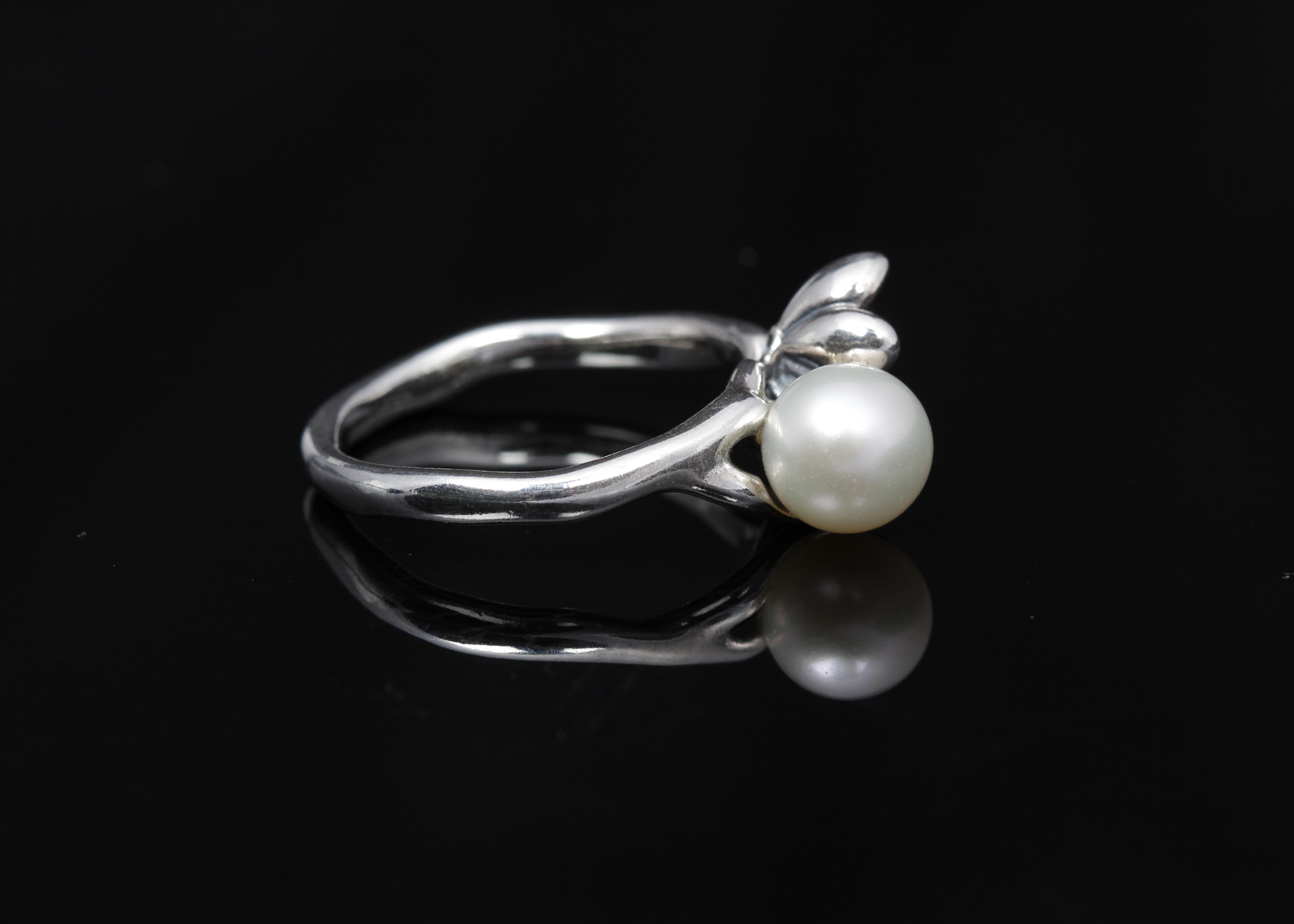 PANDORA Sterling Silver "Mystical Floral" Pearl Ring