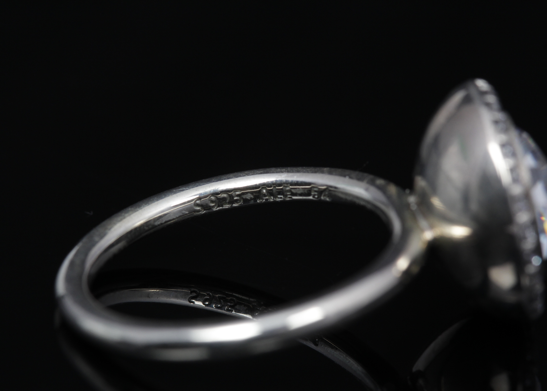 PANDORA Sterling Silver "Brilliant Legacy" Ring