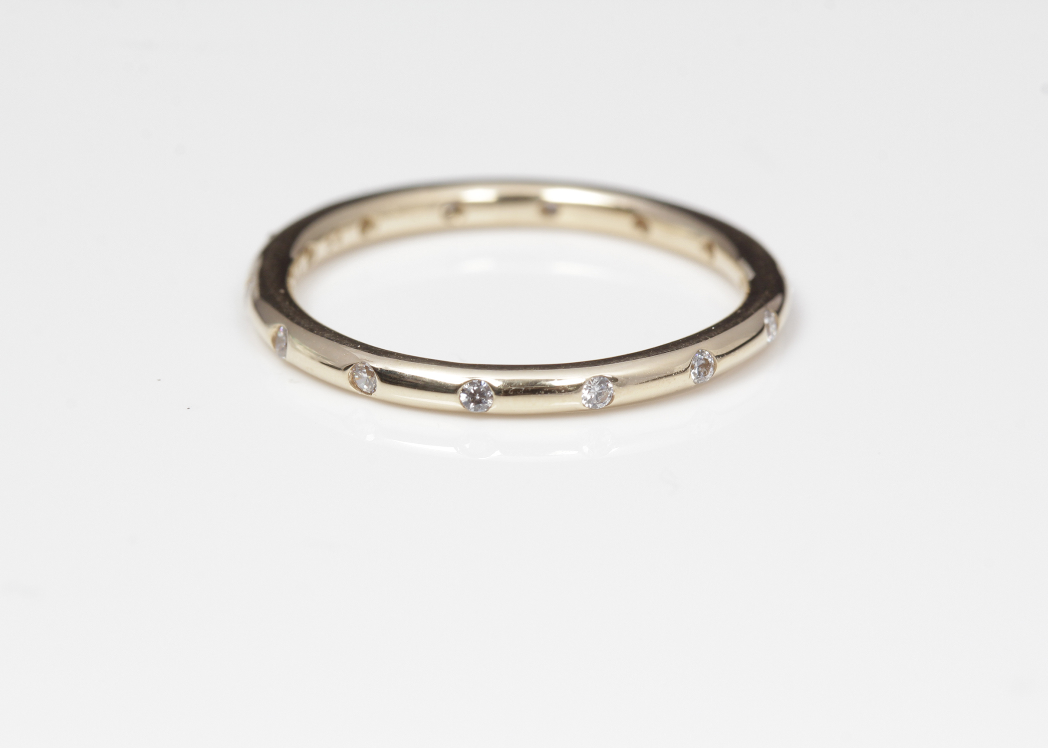 14K Yellow Gold PANDORA "Droplets" Band