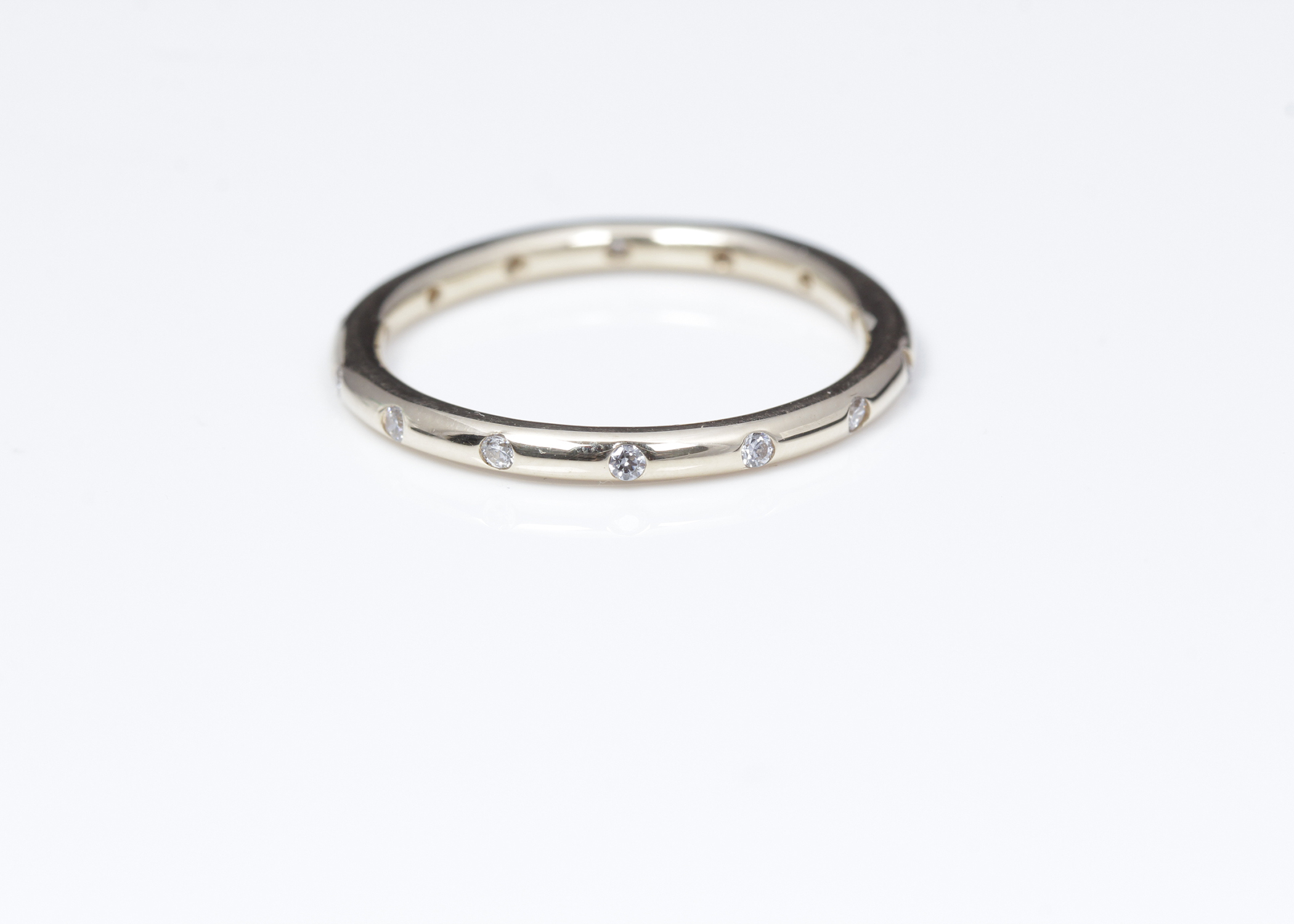 14K Yellow Gold PANDORA "Droplets" Band