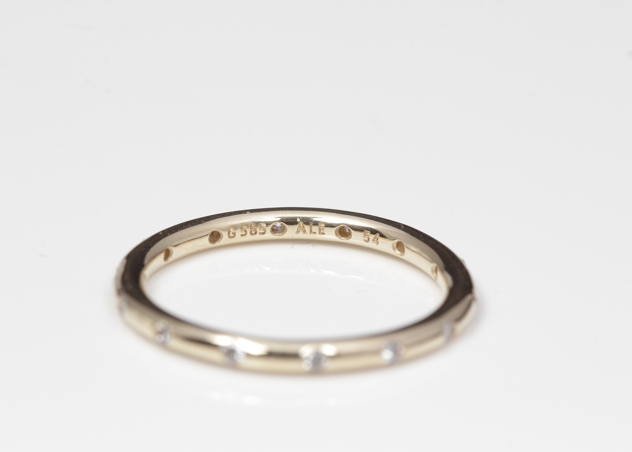 14K Yellow Gold PANDORA "Droplets" Band