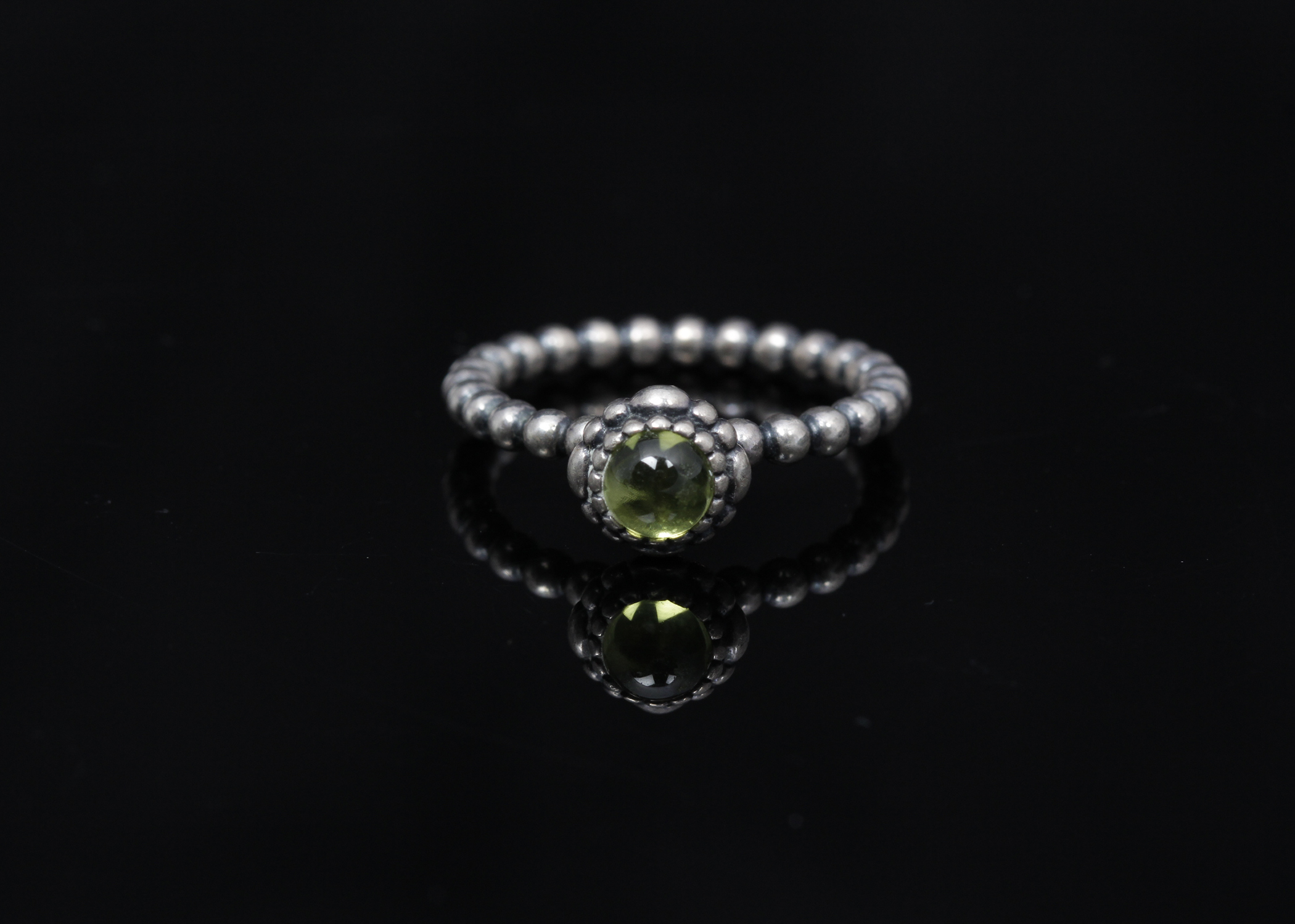 PANDORA Sterling Silver "Birthday Blooms" Peridot Ring