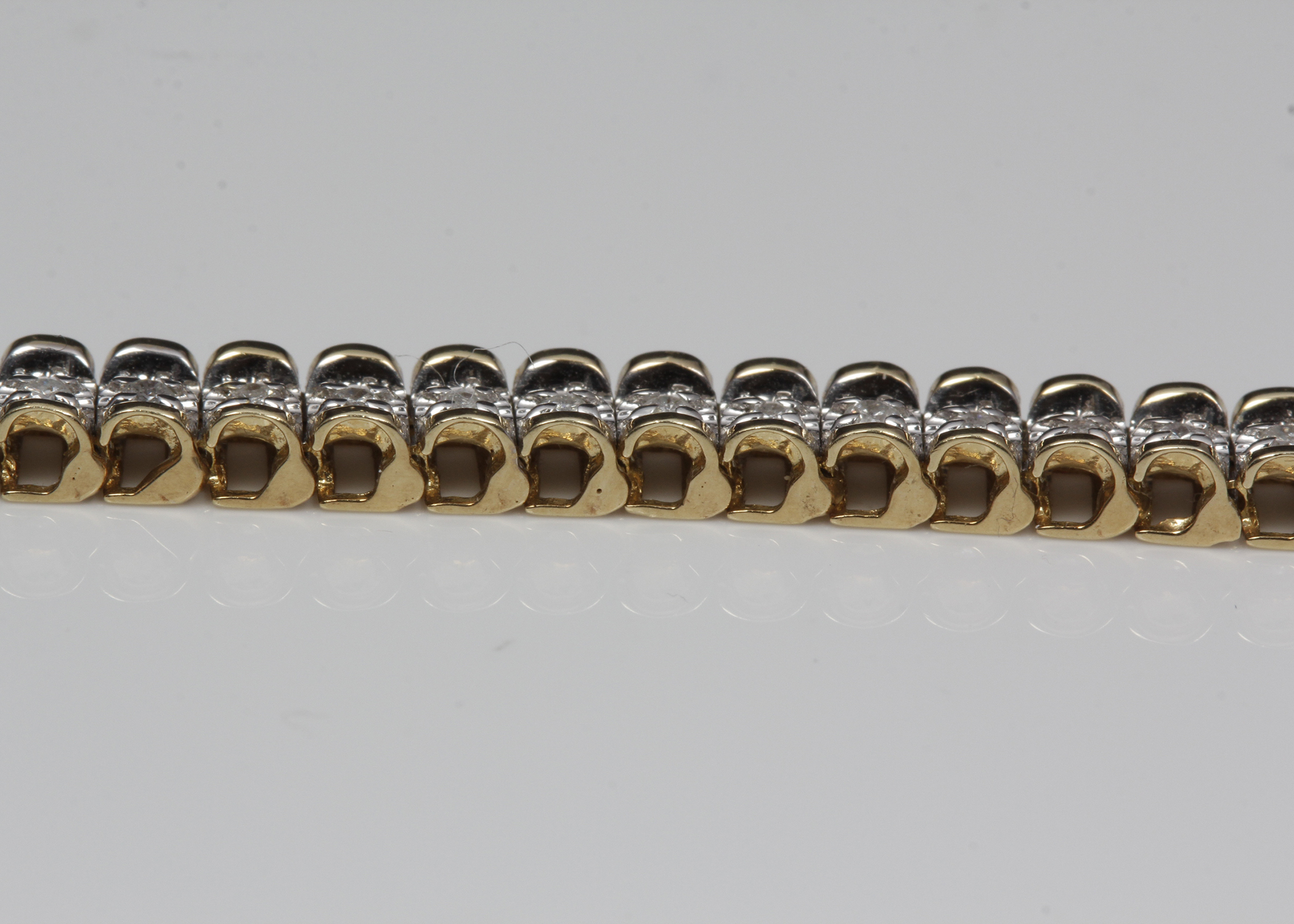 14K Yellow Gold Diamond Bracelet