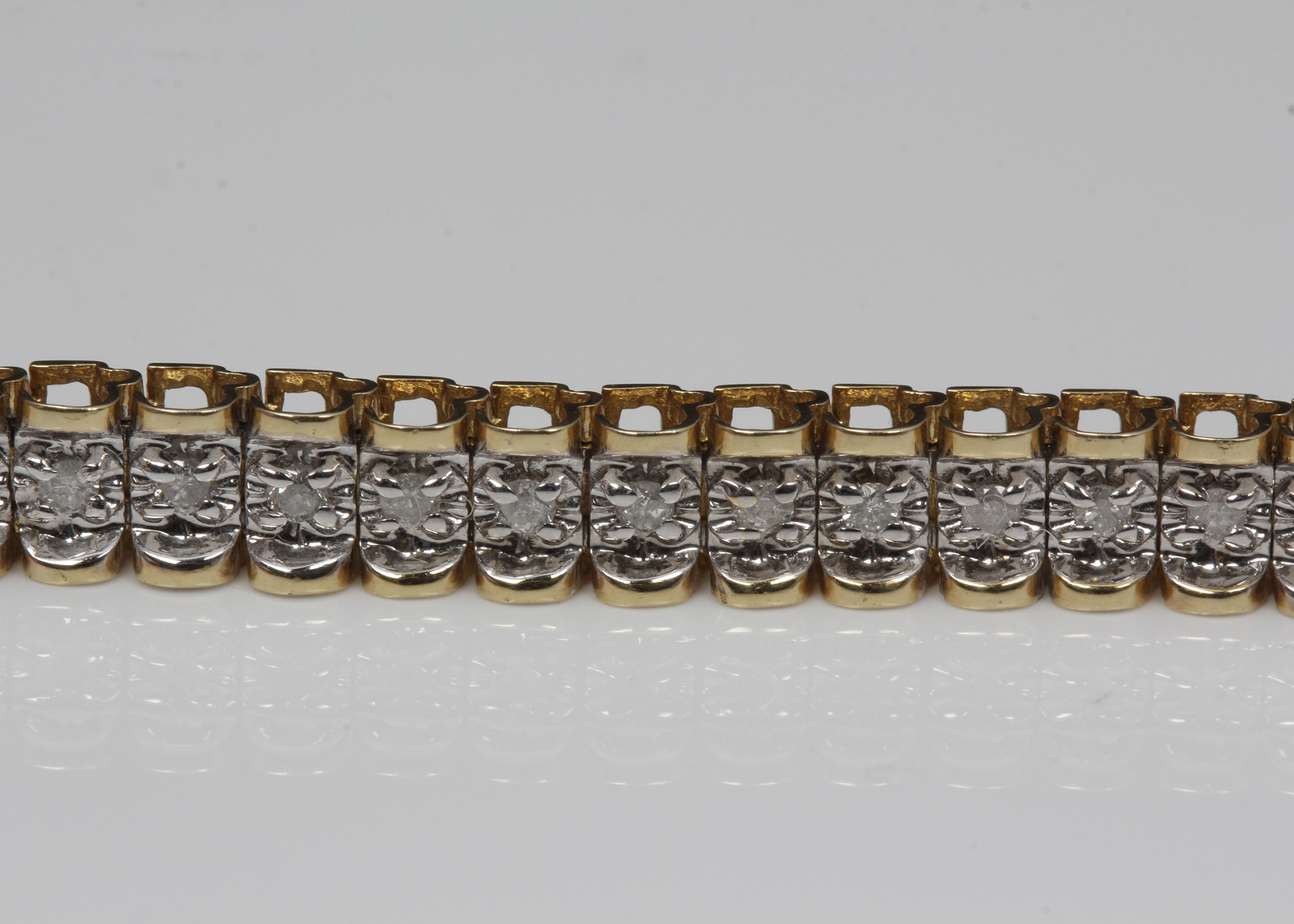 14K Yellow Gold Diamond Bracelet