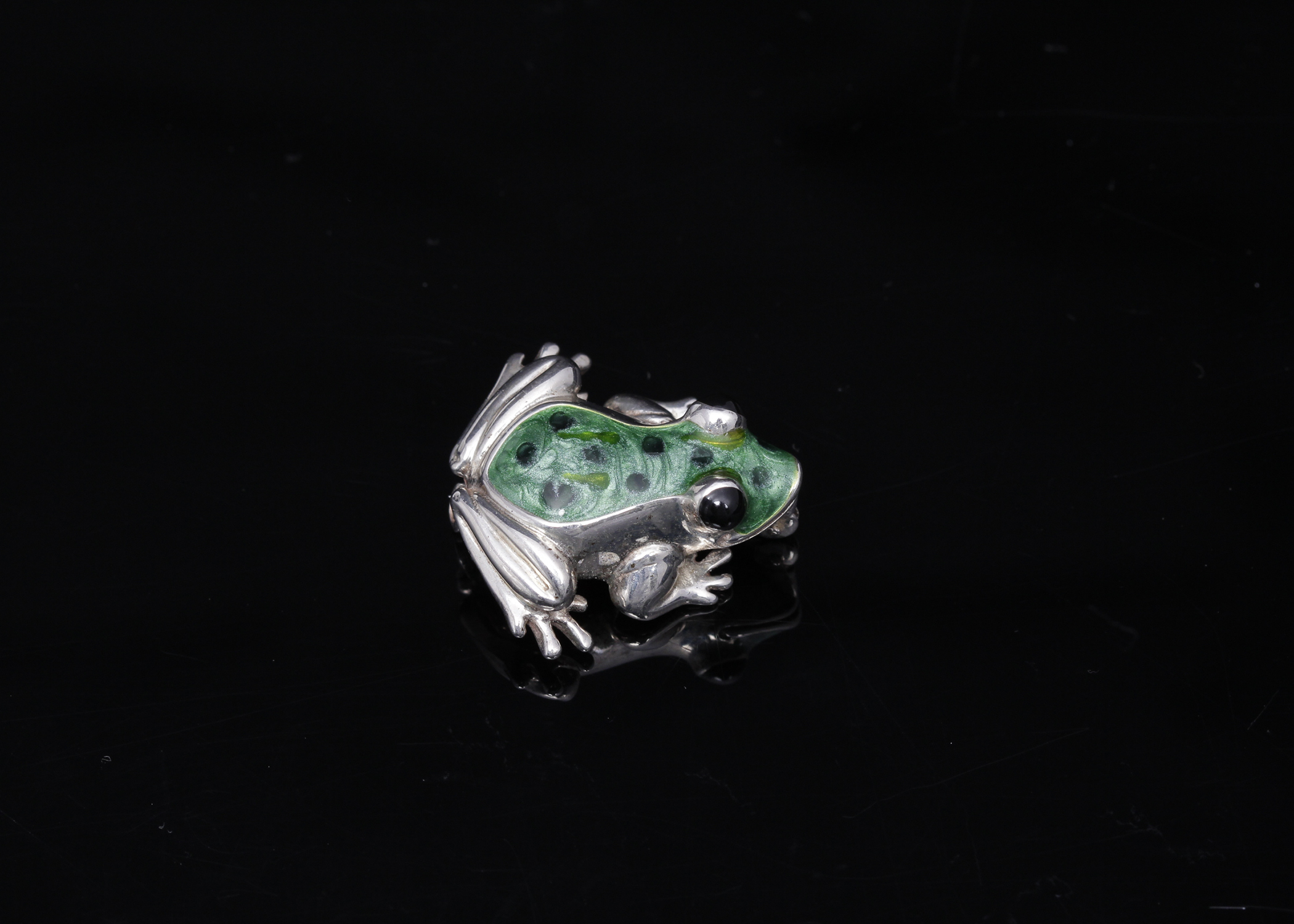 Sterling Silver Frog Pin