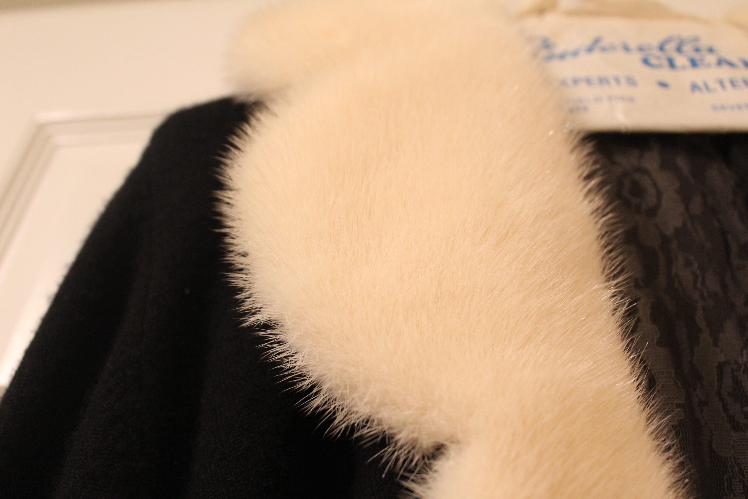 Vintage Black Sweater with Mink Fur Collar