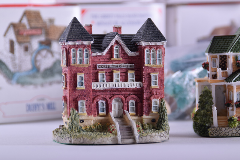 Liberty Falls Americana Collection Christmas Village Figurines