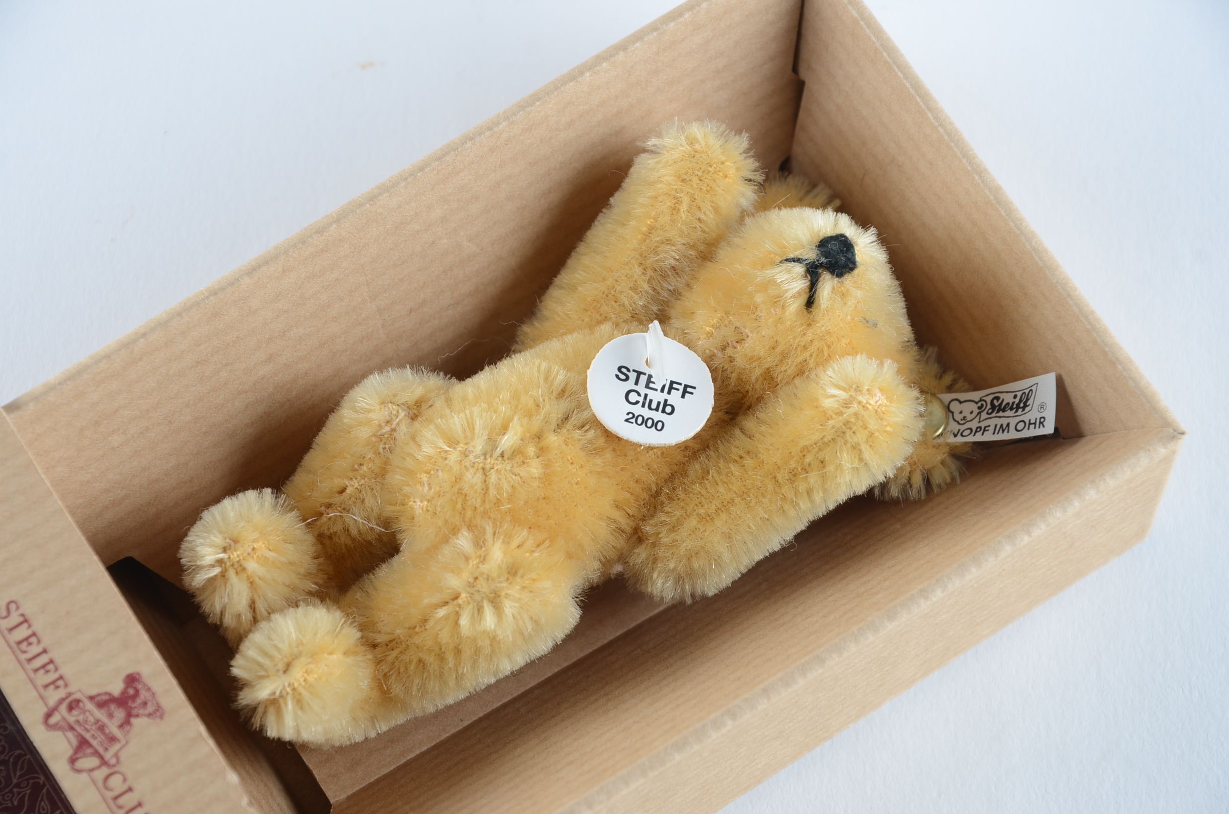 Steiff Club Teddy Bear "Replica 1922" - Blond