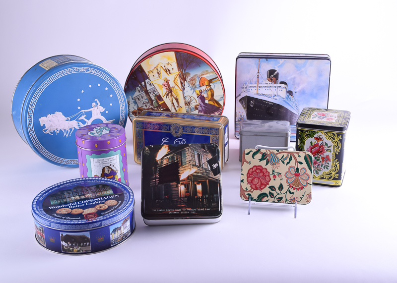 Decorative Vintage Cookie and Treat Tins